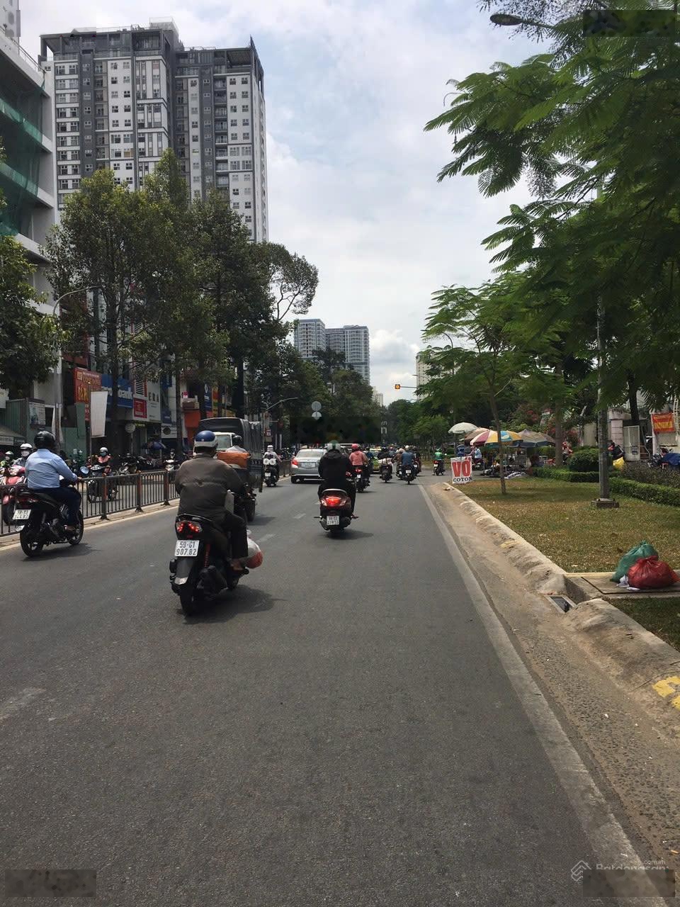 Siêu Hiếm! Bán gấp Toà nhà MT đường Lý Thường Kiệt, P14, Q10. DT: 15x10m,Hầm -5 tầng. Giá: 45 tỷ