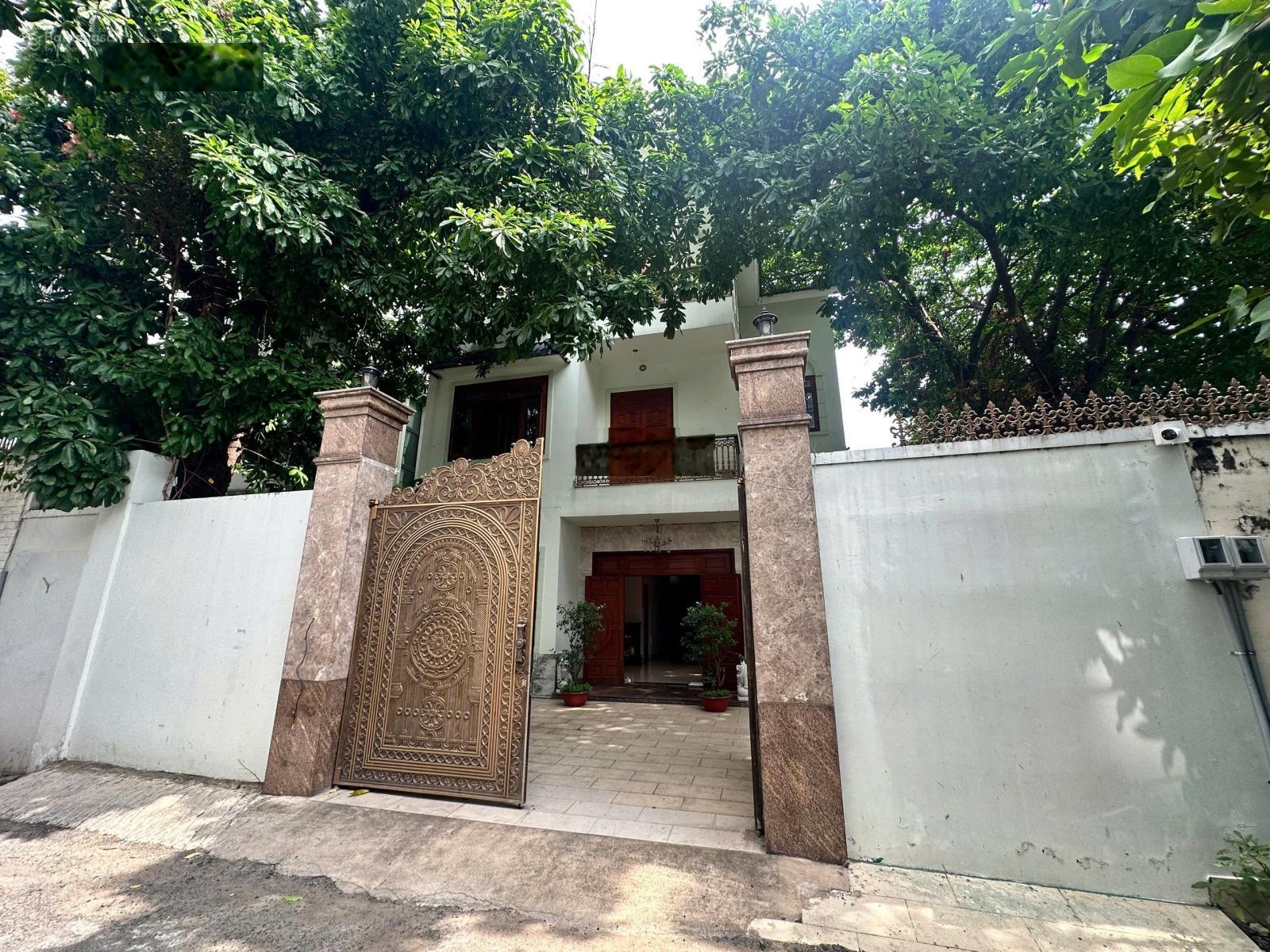 Nhà 3 tầng mặt tiền đoạn Lam Sơn, Phường 2, Tân Bình (18x20m) giá 59 tỷ