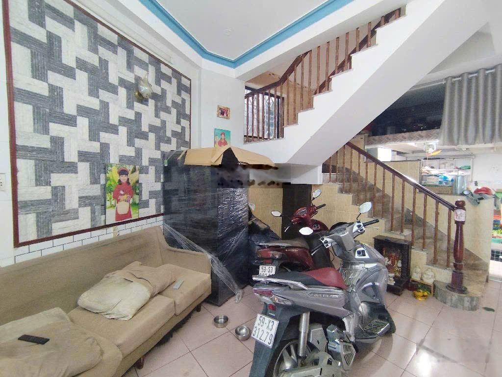 Hàng hiếm-hẻm xe hơi-hoàng hoa thám -bình thạnh-thông khu vip lam sơn-4 tầng-55m2-nở hậu-7.49tỷ(tl)