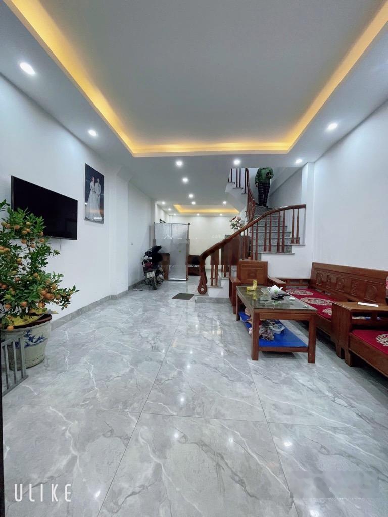 Nhà đẹp ở sướng lô góc 60m mặt tiền 5m giá 5,9 tỷ CTL