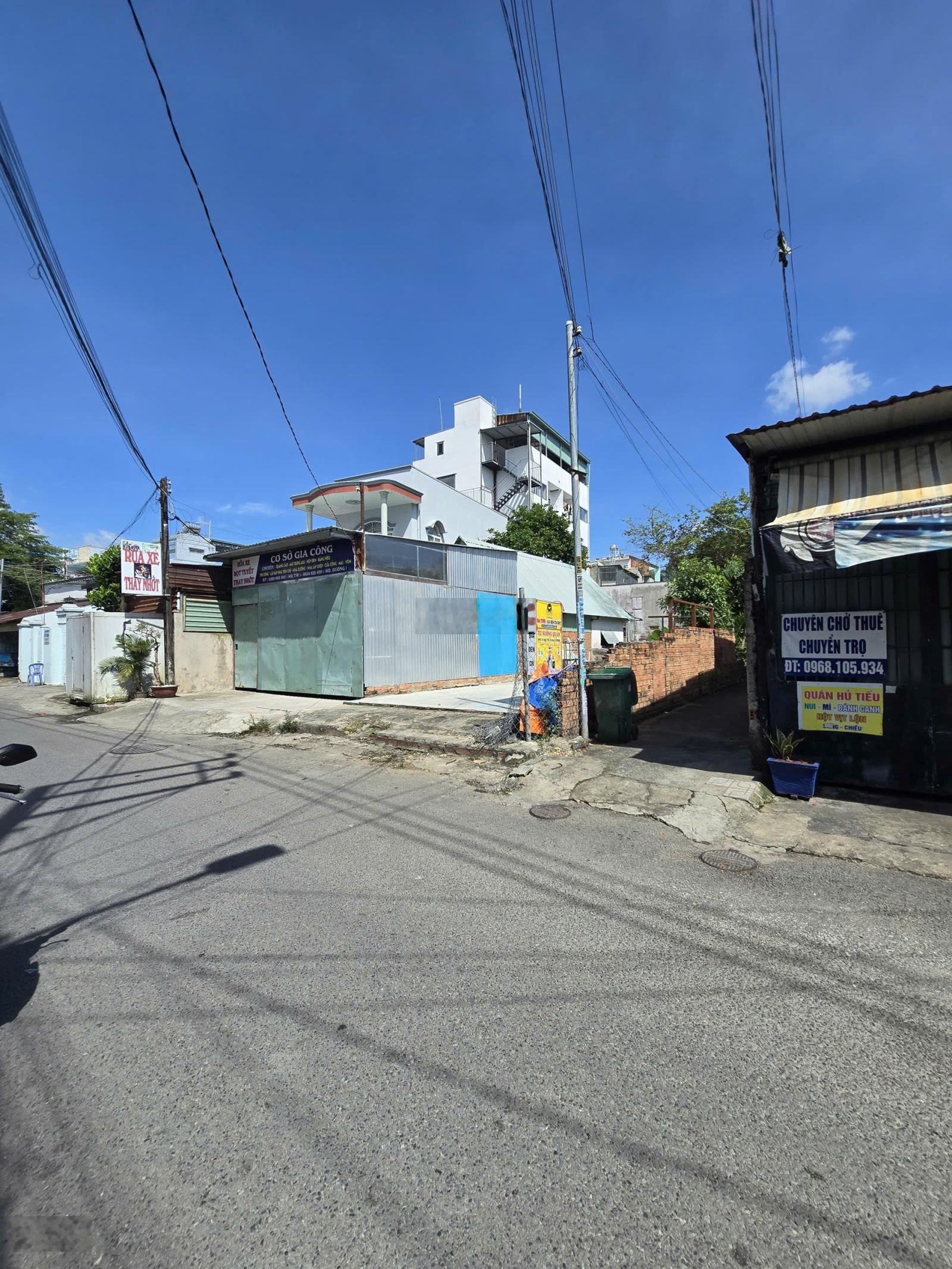 Bán lô góc mặt tiền đường nhựa Phú Thọ, Thủ Dầu Một - 167.7m2 - có thổ cư - dài 32m