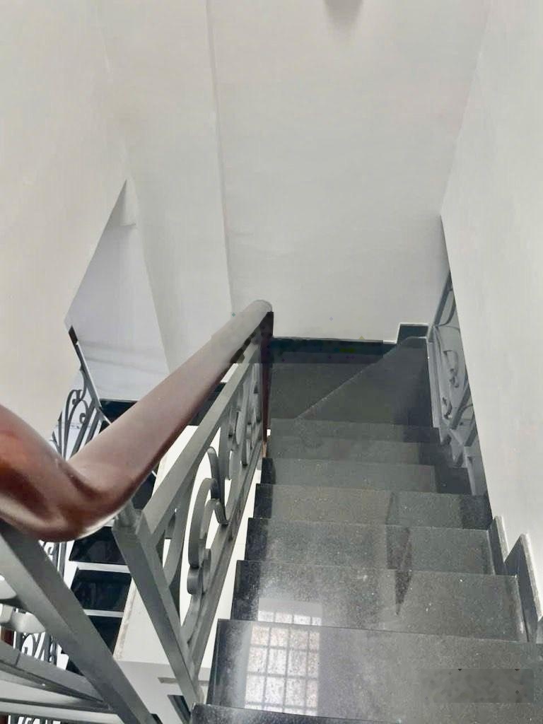 Bán nhà hẻm ôtô trần xuân soạn, q7, 2tầng đúc, 40m2, chỉ 4,8 tỉ