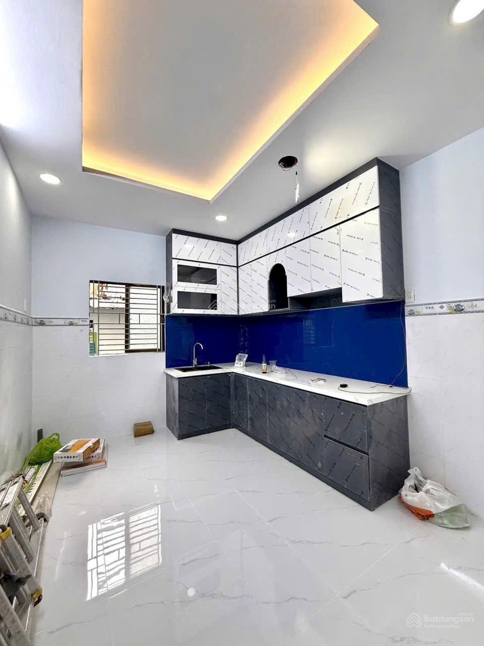 Nhà đẹp giá rẻ 33m2 Bến Phú Định 2 tầng BTCT vào ở ngay chỉ 3.9 Tỷ