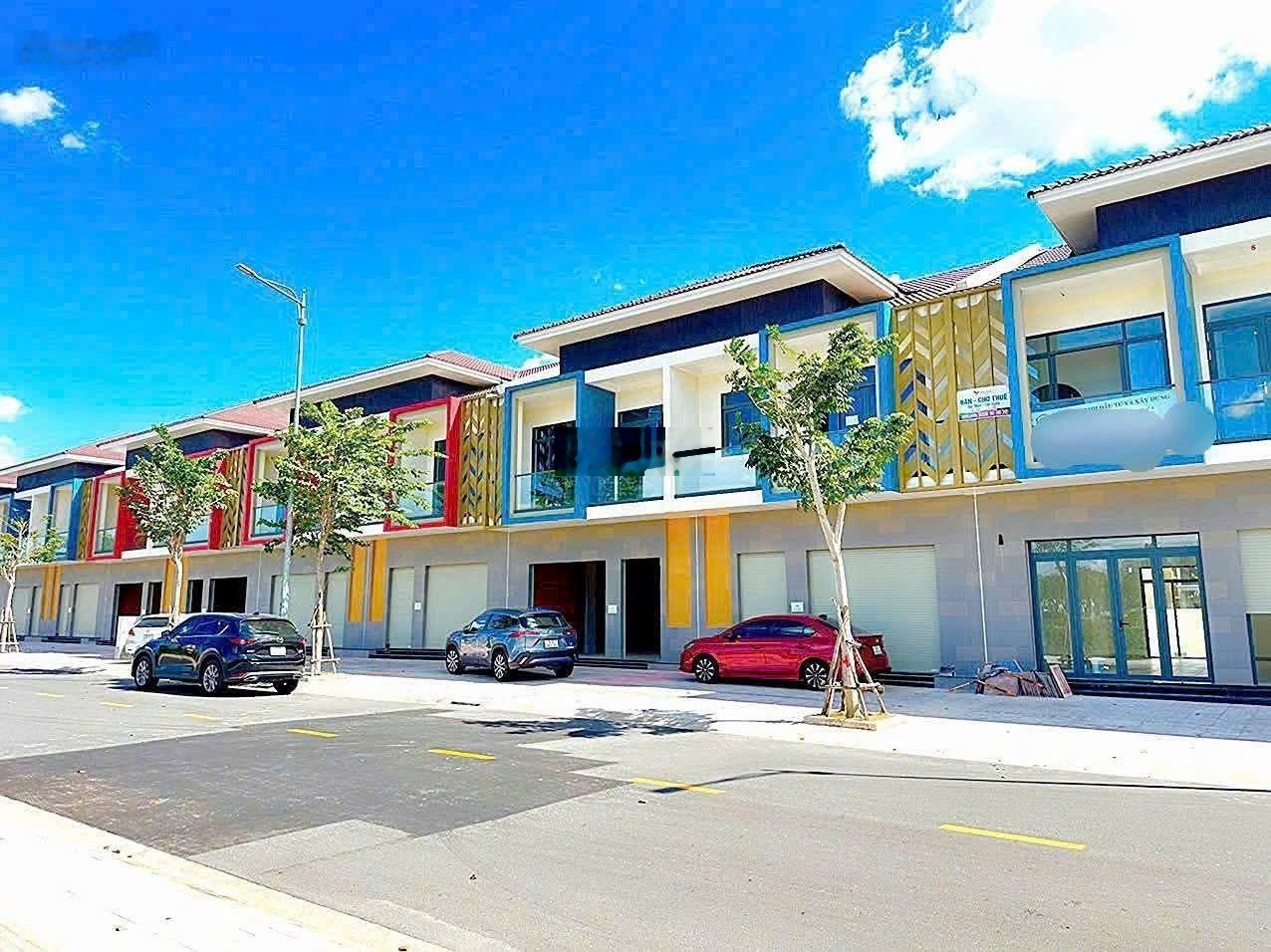 Chỉ với 2 tỷ sở hữu ngay căn Shophouse Villa đối diện trung tâm thương mại 5,2 hecta, kế TPM BD