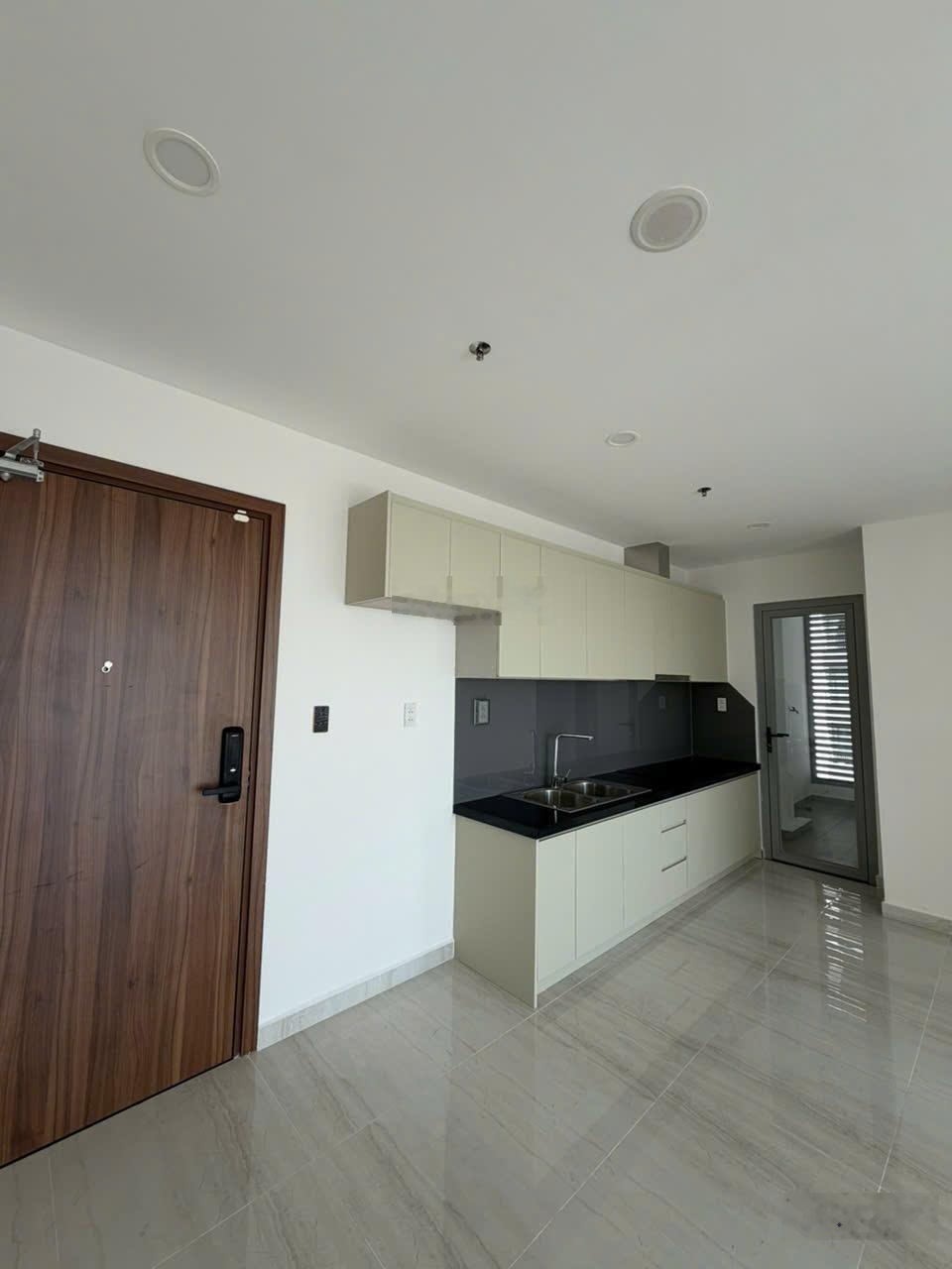 Bán căn 2pn 2wc diện tích lớn nhất happy one central 77m2, giá 3 tỷ bao gồm vat,thuế phí , nhà mới