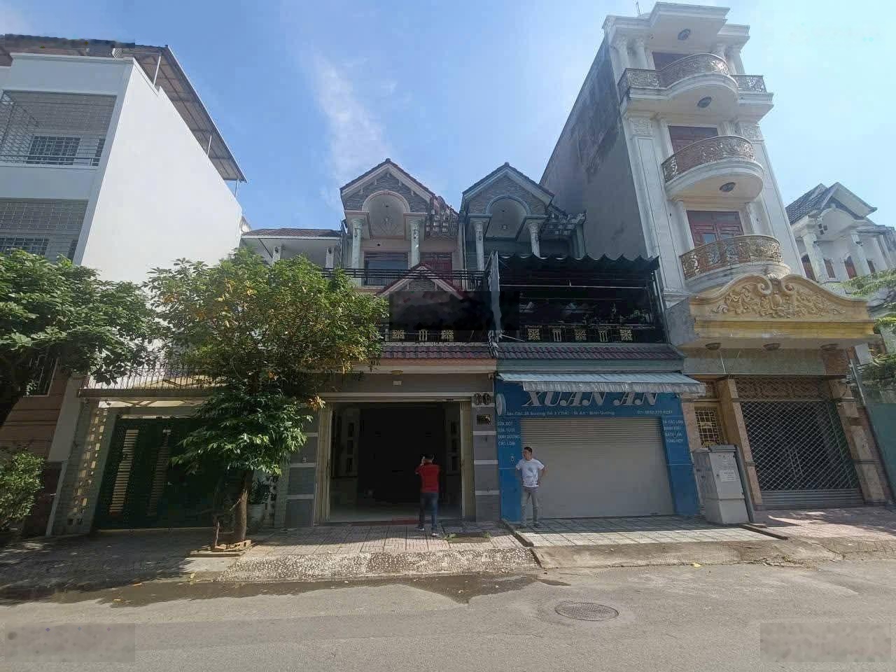 Nhà phố khu hành chính Dĩ An TP HCM