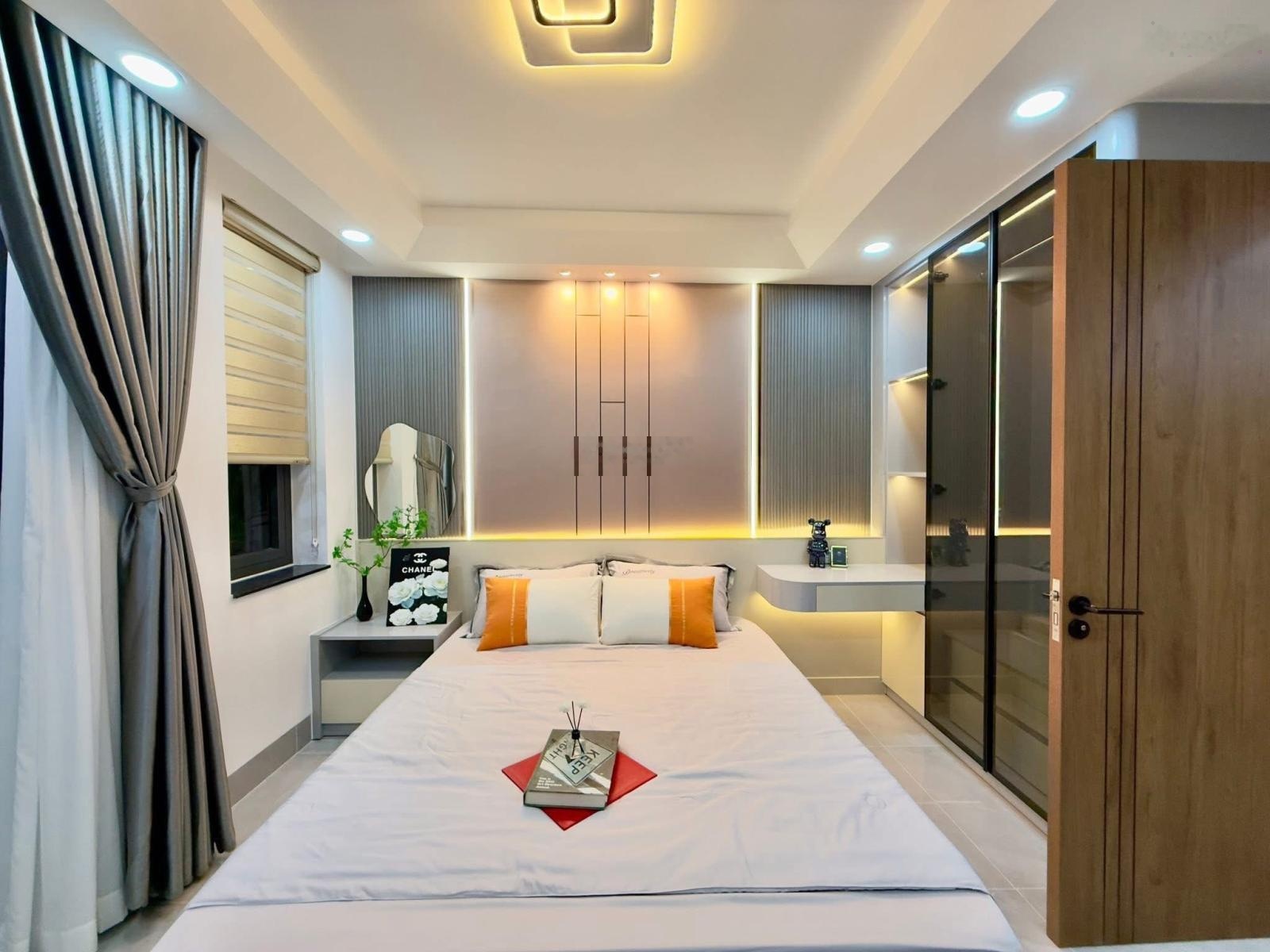 Bán nhà đẹp full nội thất ngay khu ẩm thực huỳnh văn nghệ p12 gò vấp