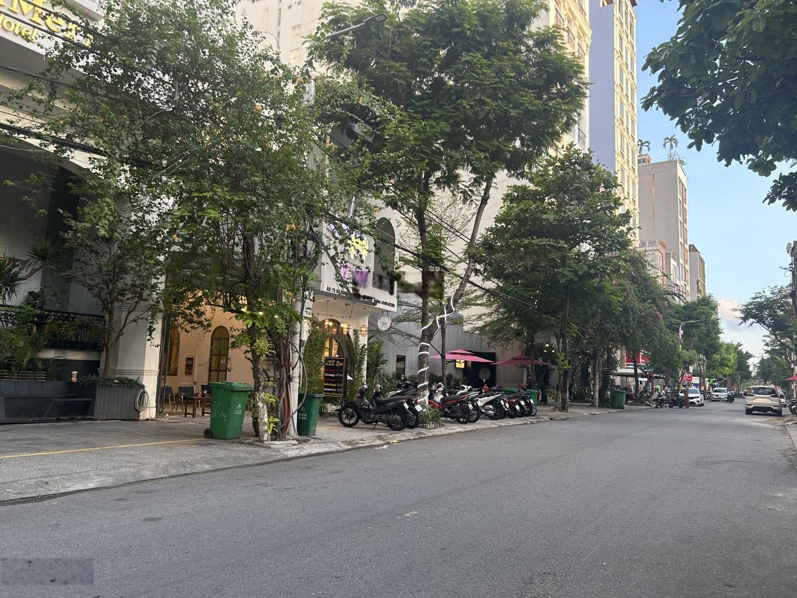 Siêu phẩm. Bán cặp đất đường Hà Bổng. Diện tích 202m, ngang 9m. Giá 62 tỷ