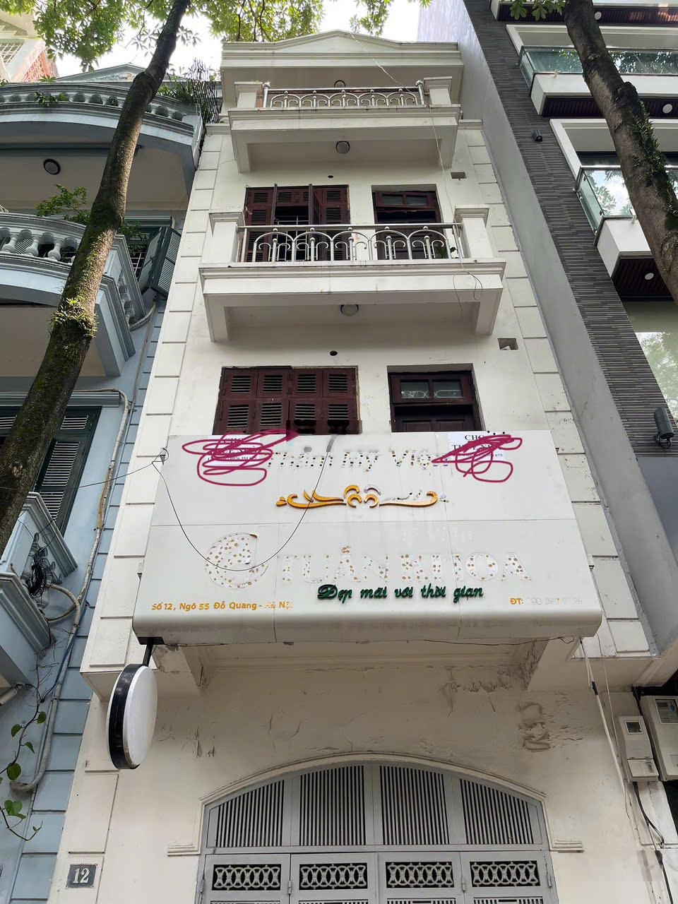 Chính chủ cần bán căn nhà phố Thiên Hiền 30m2, MT 3.3m, sẵn 5 tầng 1 tum giá tốt đầu tư thắng