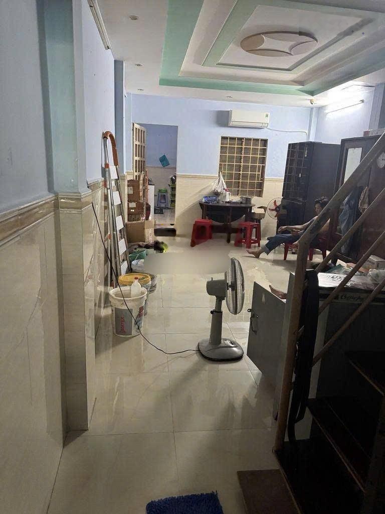 Bán nhà khu Tân Hương 4x23m công nhận 80m2 trệt lửng 3 phòng còn đẹp ở liền giá chỉ 6,1 tỷ còn TL