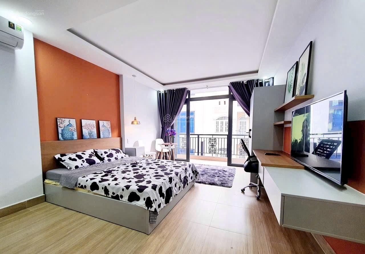 Phòng quận 1, ban công/cửa sổ, thang máy, Trần Đình Xu, Cô Giang, Bến Thành, Bùi Viện