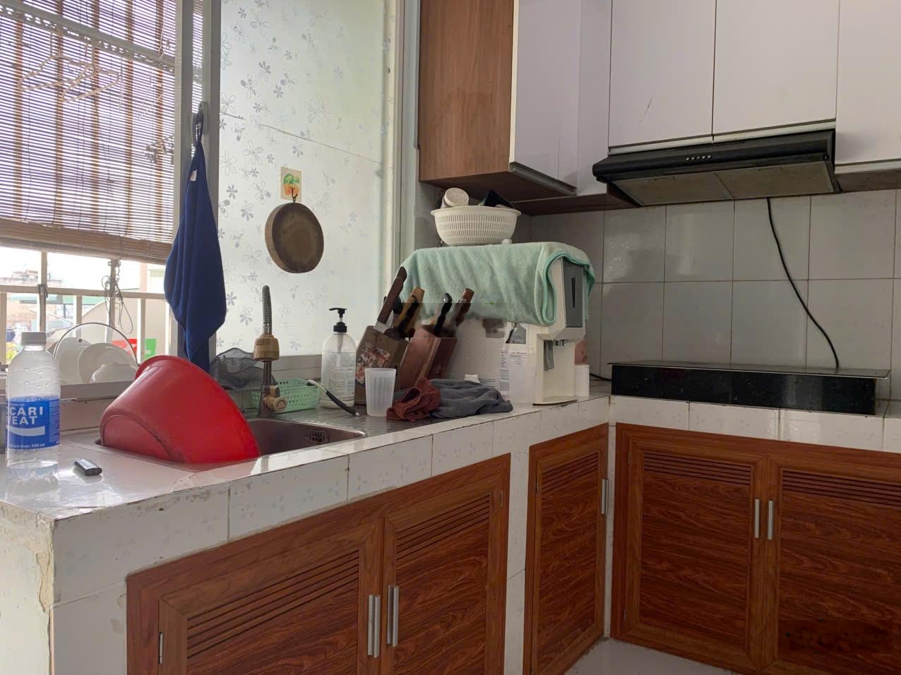 Bán căn góc, chung cư Bửu Long, 2pn, sổ sẵn, chỉ 1,3 tỷ còn thương lượng!