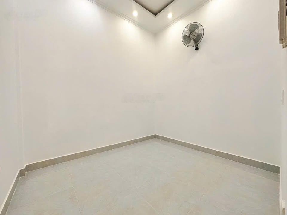 Bán nhà đường chuyên dùng p. phú mỹ, quận 7, giá chỉ 7.3 tỷ