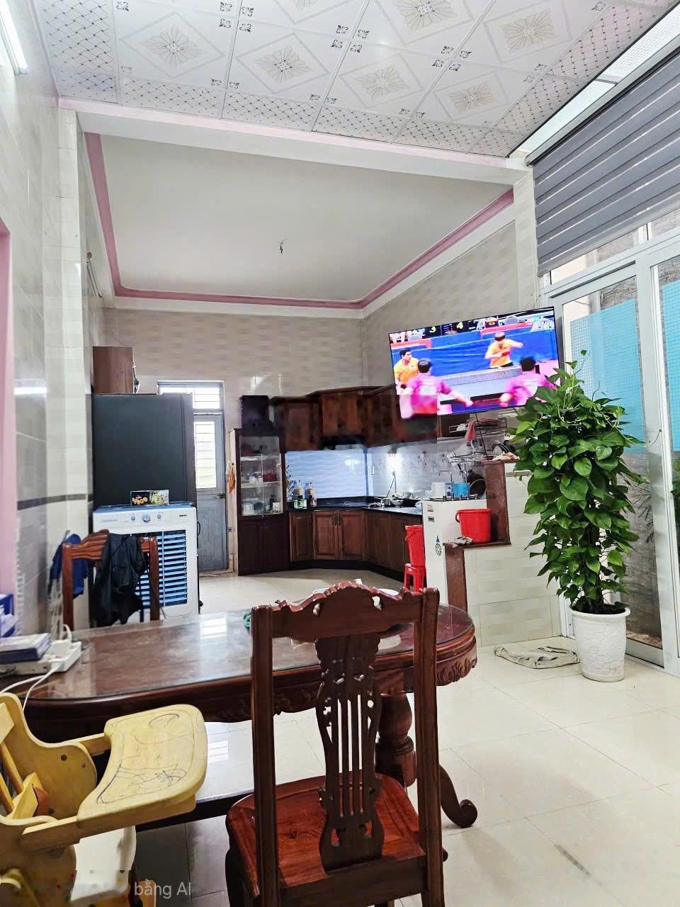 (ngon rẻ) bán nhà mặt tiền kinh doanh Nguyễn Thái Học Quy Nhơn, 149m² chỉ 14tỷx trung tâm sầm uất