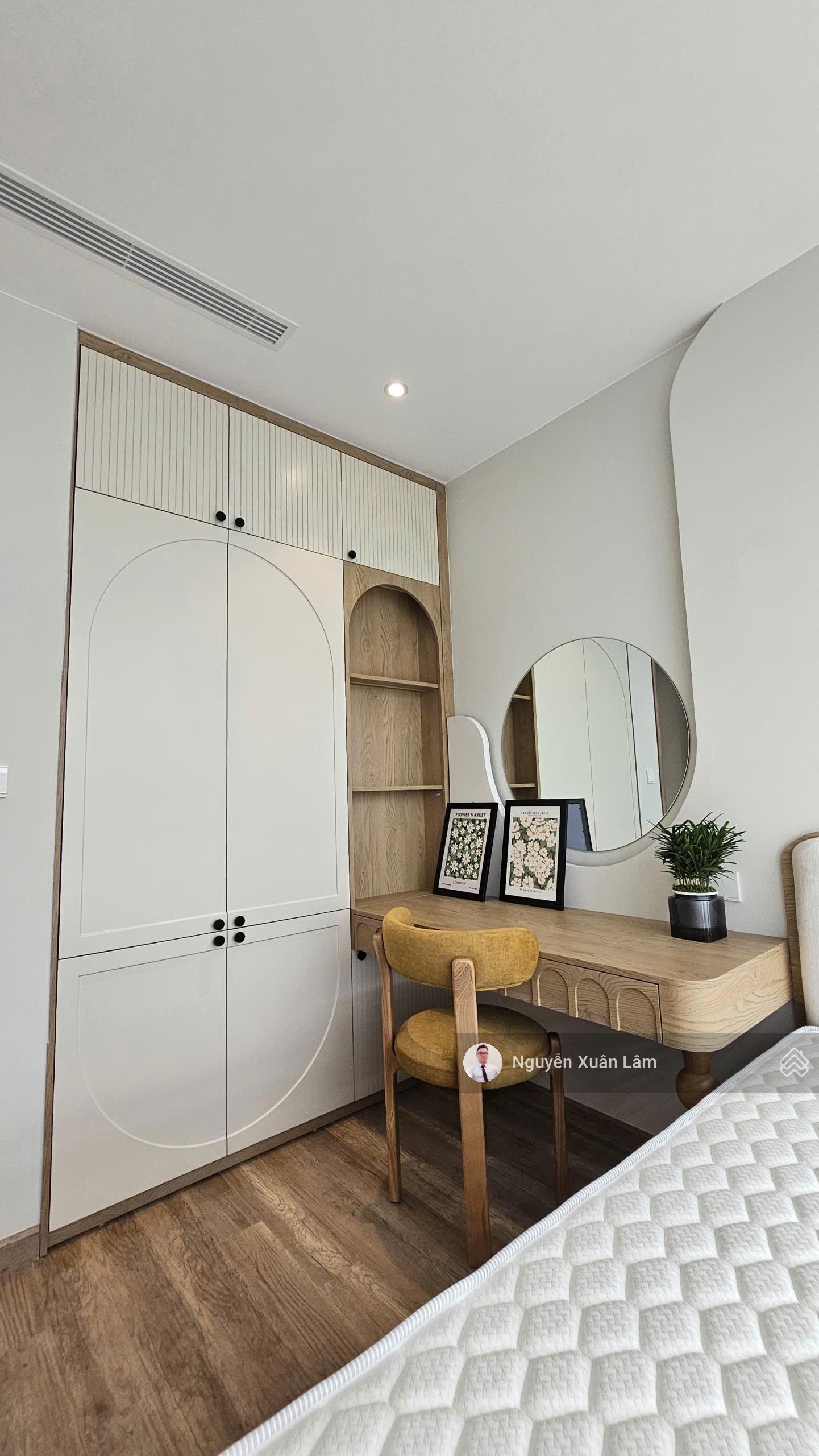 Cần bán căn 94m2 full đồ mới view hồ Thiên Nga sân golf siêu đẹp giá 10.600 tỷ bp Land Mark Ecopark