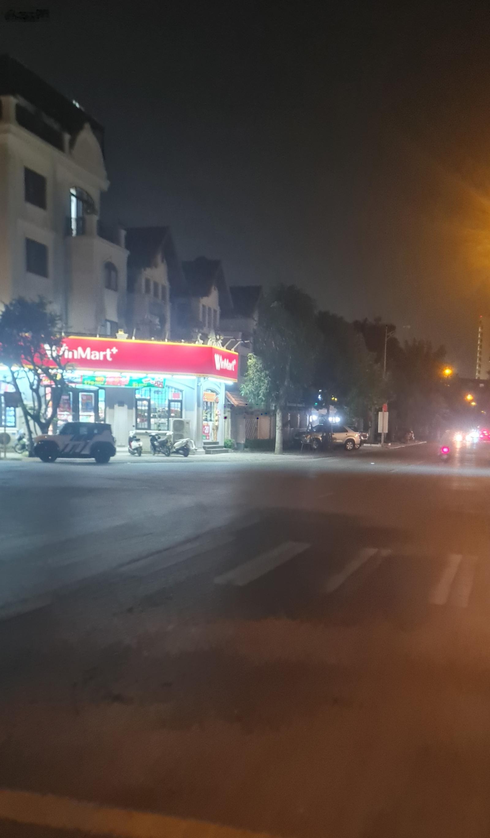 Chính chủ gửi bán căn CC KĐT Việt Hưng 3PN full nội thất view công viên siêu tiện ích 107m2 6,1 tỷ