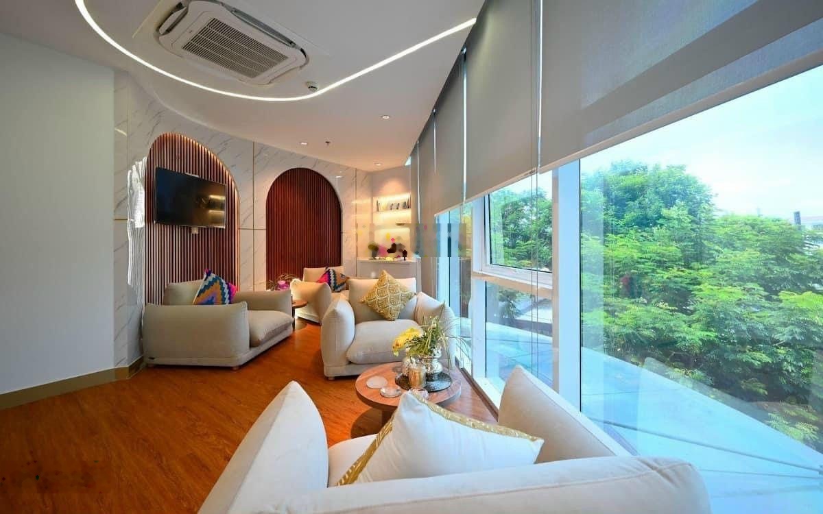 Xuất cảnh bán gấp - Bán nhà Nguyễn Trãi 387m² 9 tầng - 450 tỷ