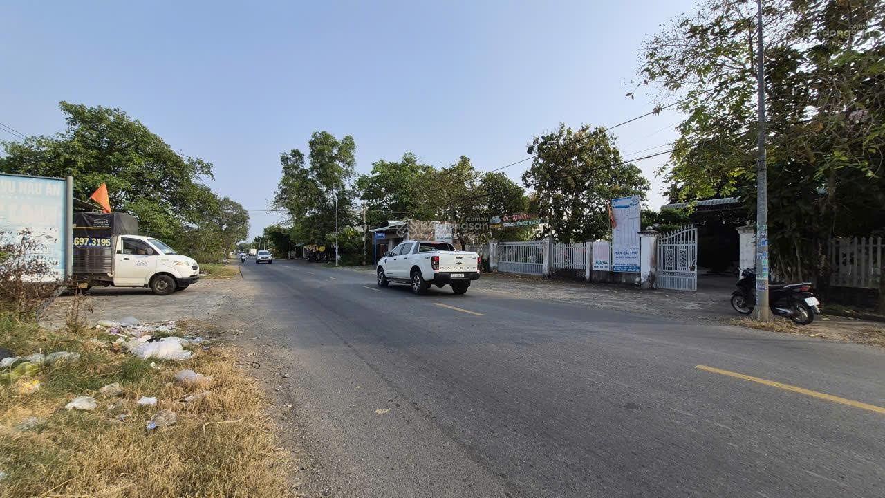 Bán 337m2 (6m dài 57m có 100tc) MT Phước Tân-Châu Pha