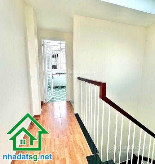 Chỉ 7,55 tỷ (tl) nhà mới 4 tấm hẻm ô tô âu cơ lạc long quân - 4pn, 3wc