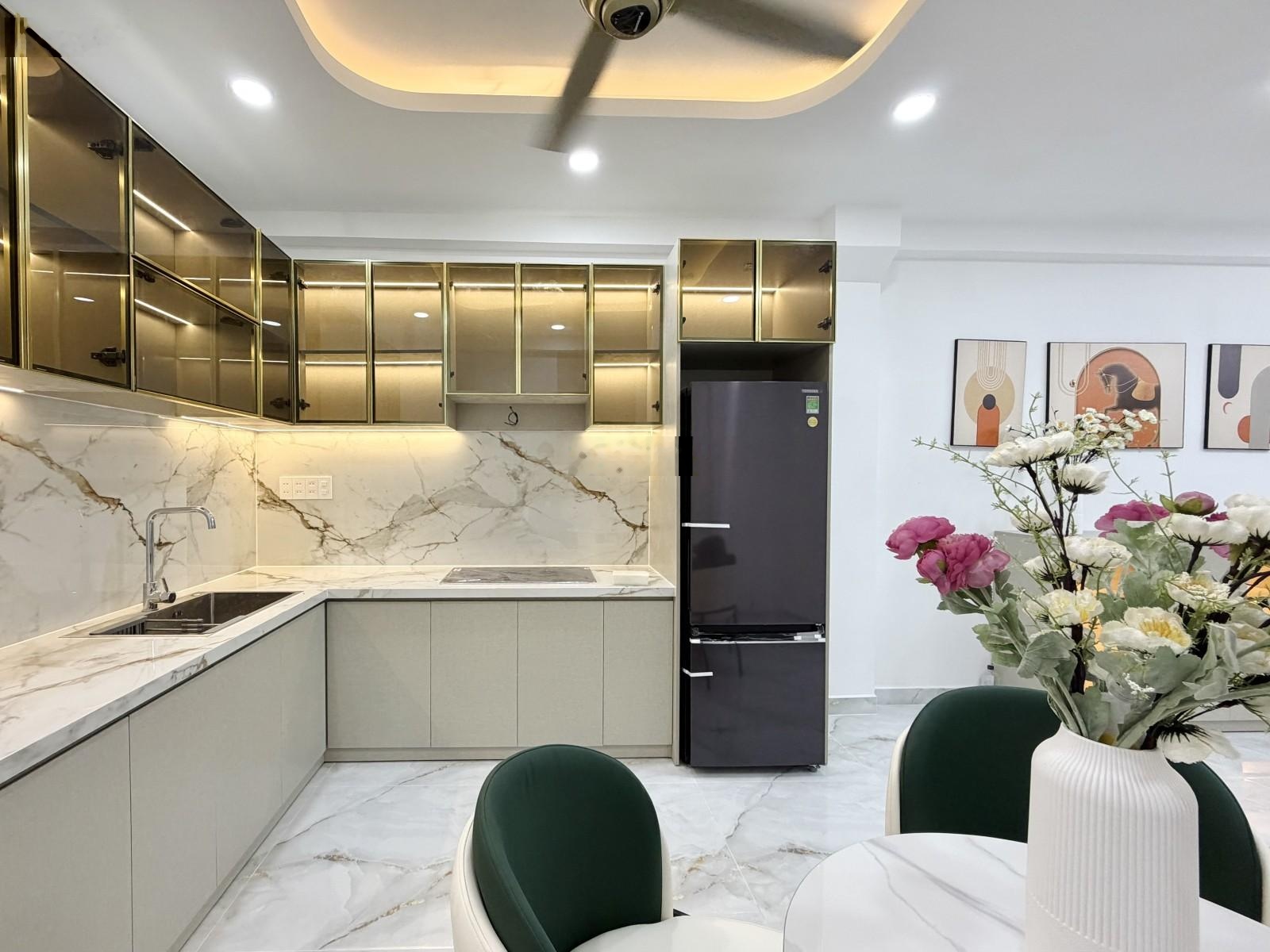 Khu nóng bình thạnh. phan văn trị - 50m2 full nội thất - khu trung tâm chỉ 6t65 tl mạnh