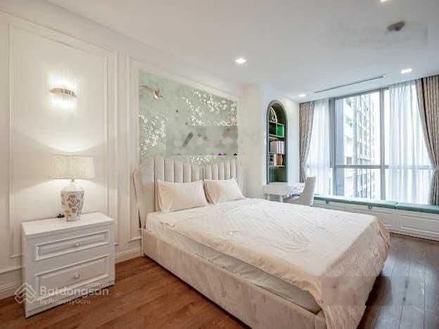 Gia đình bán căn góc Cao Ốc B Ngô Gia Tư Q.10. DT 63m2 2p 2wc. SH. Giá 3,15 tỷ. 0779186876