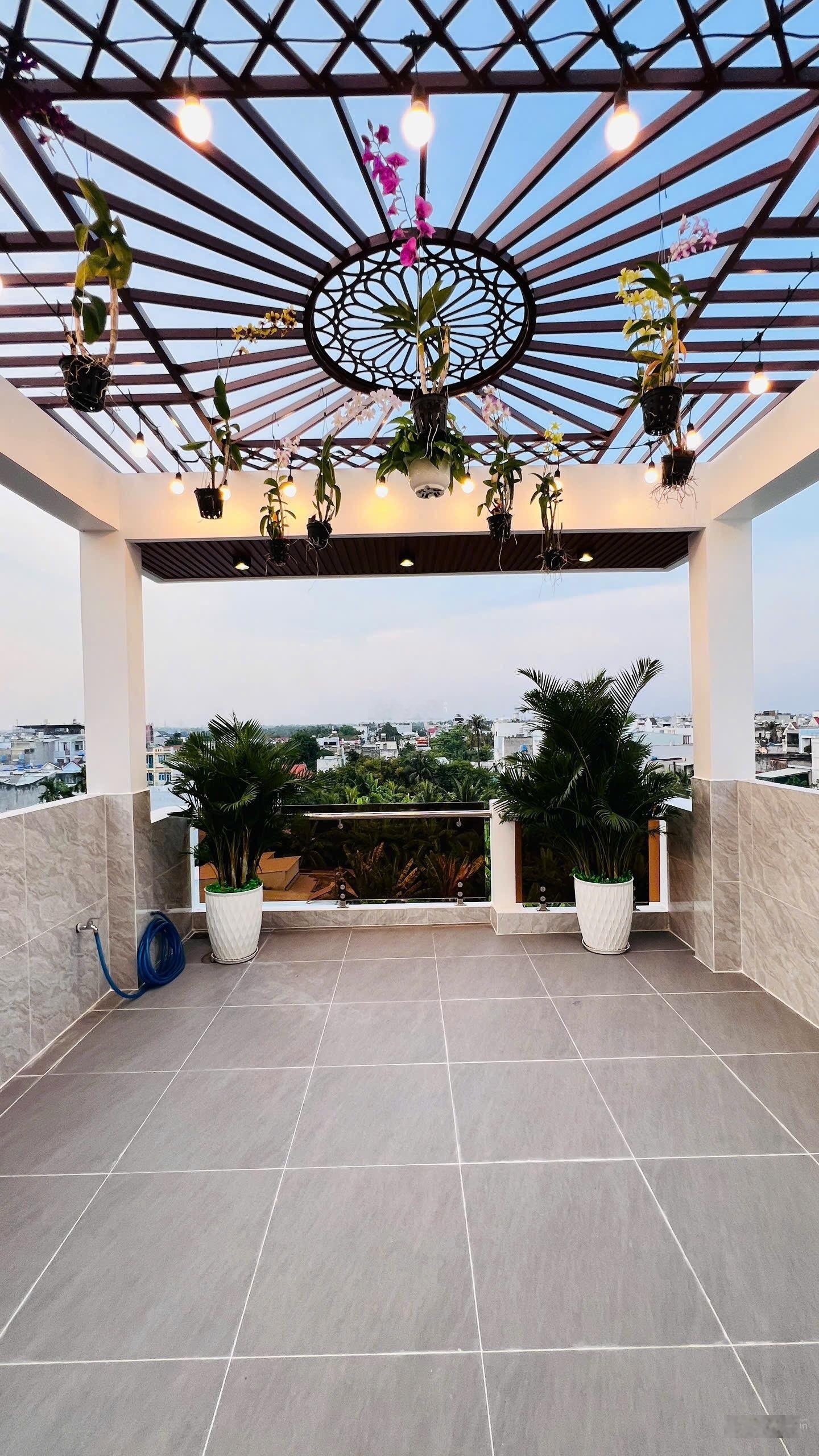 Siêu phẩm 4m x 15m, 5 tầng hẻm 7m thông thạnh xuân 24