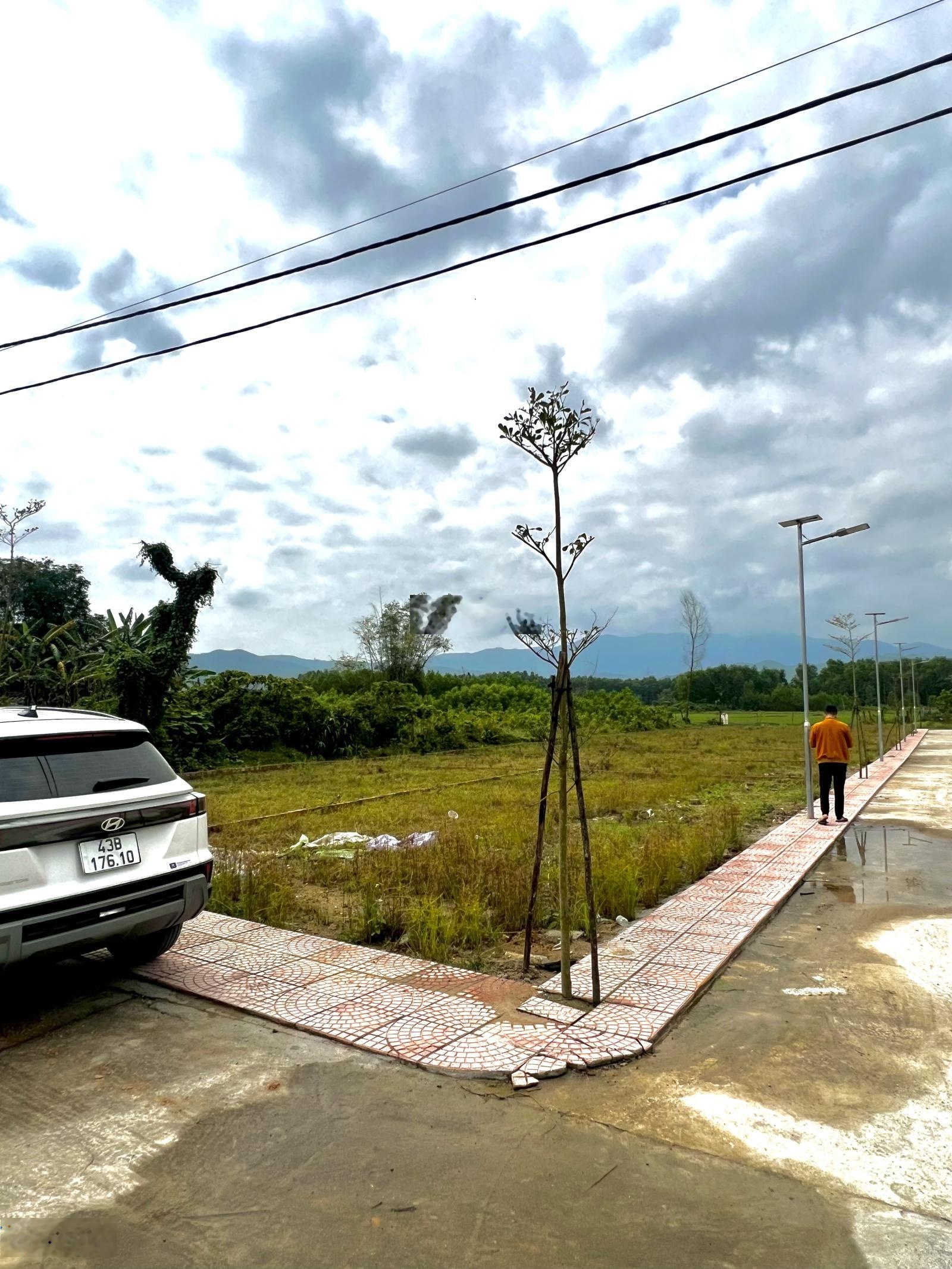 Bán lô đất đẹp DT 122m2 xã Hòa Vang, Đà Nẵng, đường bê tông 5m vị trí gần đường nhựa