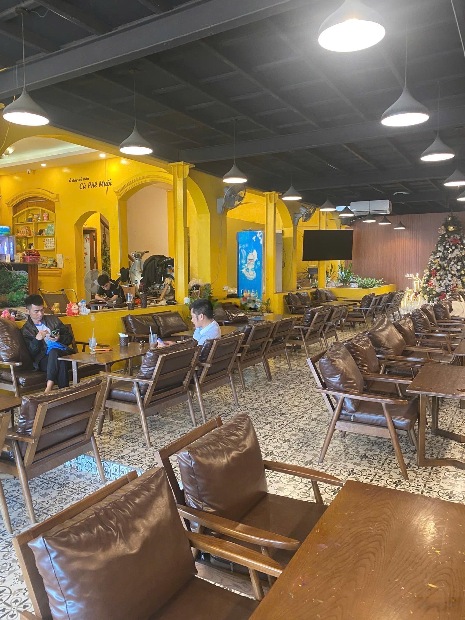 CHO THUÊ NHÀ CỔ NHUẾ MẶT TIỀN RỘNG, GIÁ TỐT Diện tích: 120m x 2 tầng Mặt tiền: 8m