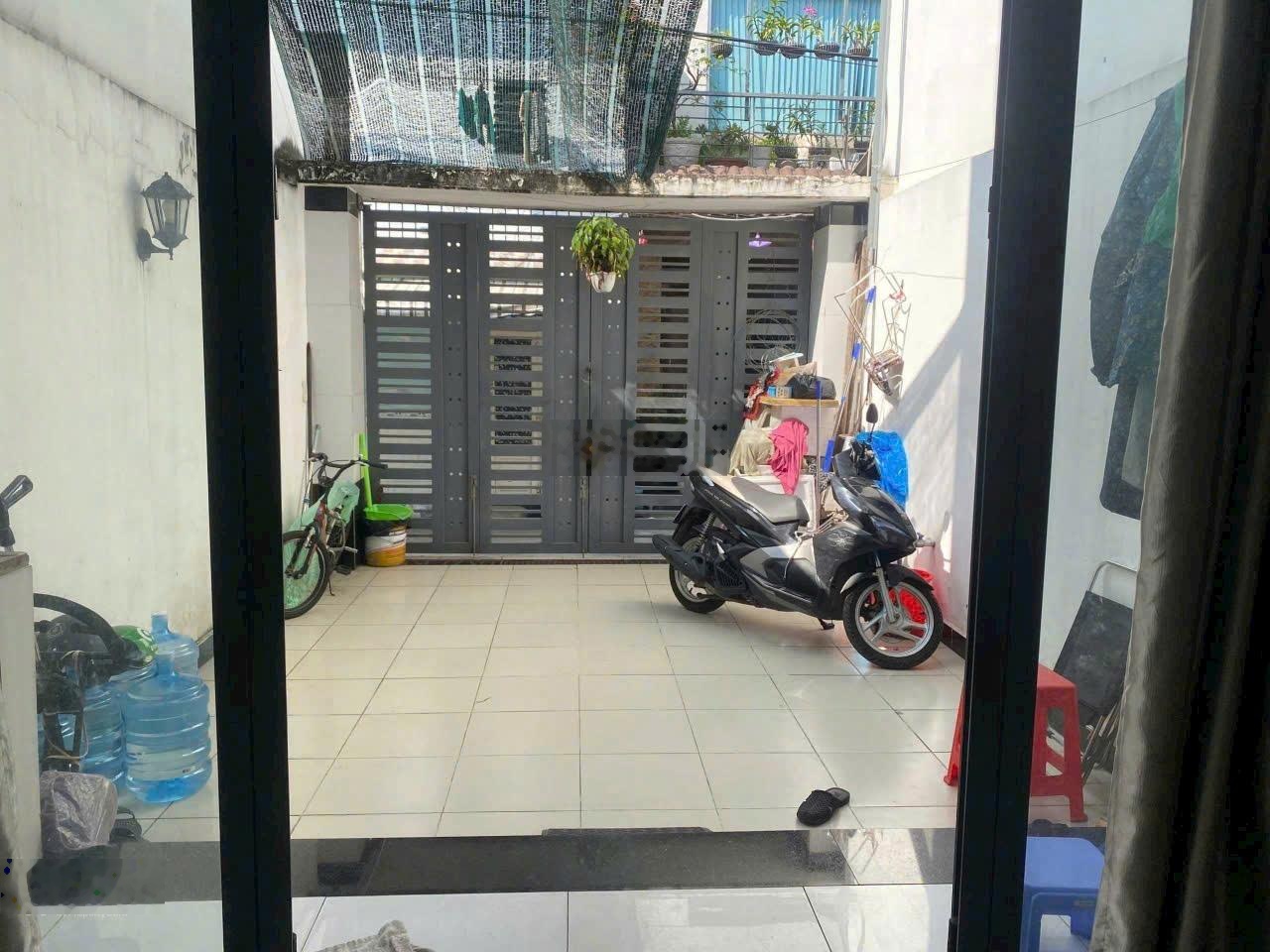 Bán nhà 3 tầng - hẻm xe hơi Tân Thới Nhất Q12 - Sổ hồng riêng 4m x 26m - 7 tỷ