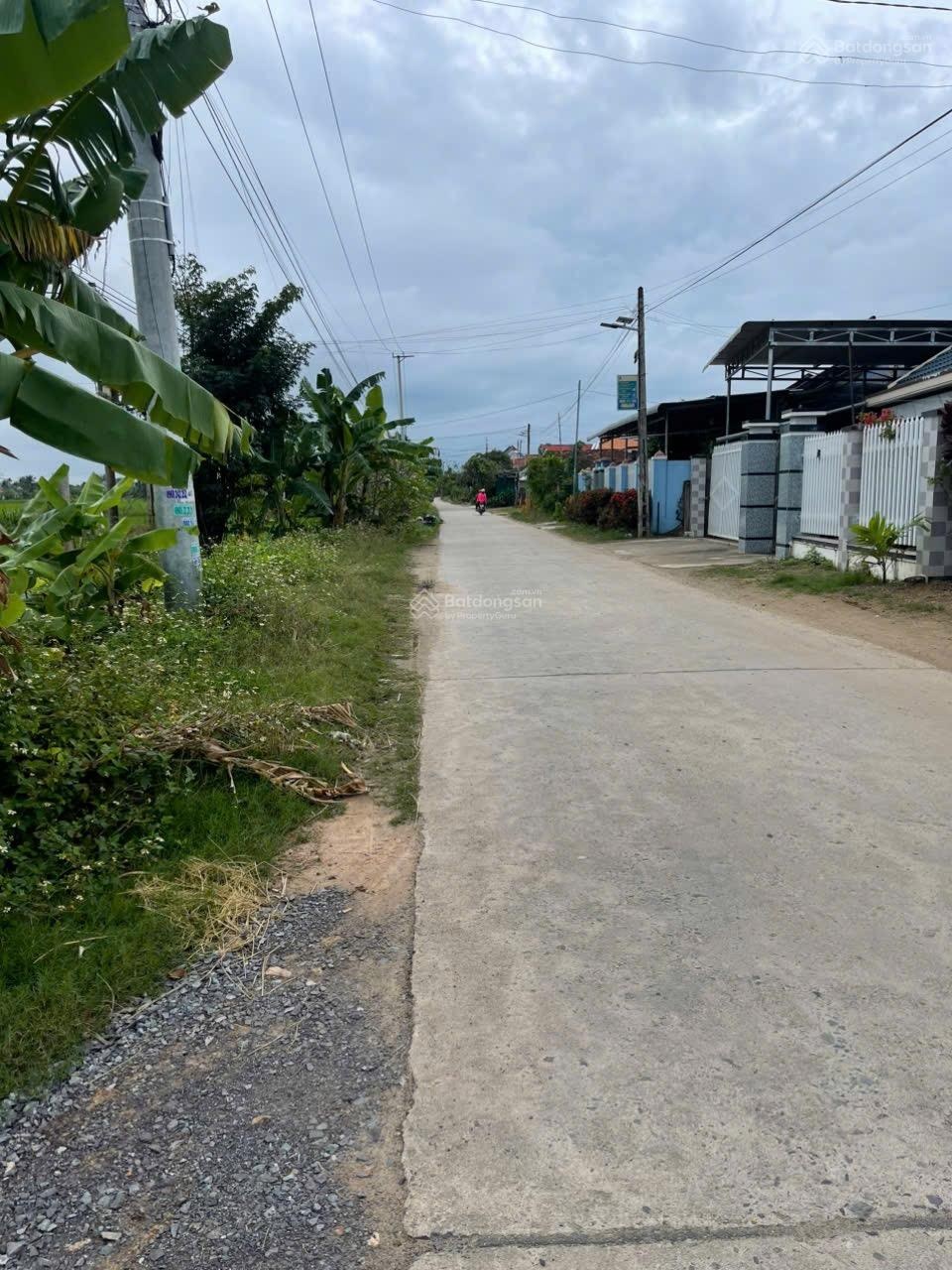 Đất mặt tiền liên xã giá đầu tư - tiềm năng tăng giá cao - gần chợ - khu dân cư - nút giao cao tốc