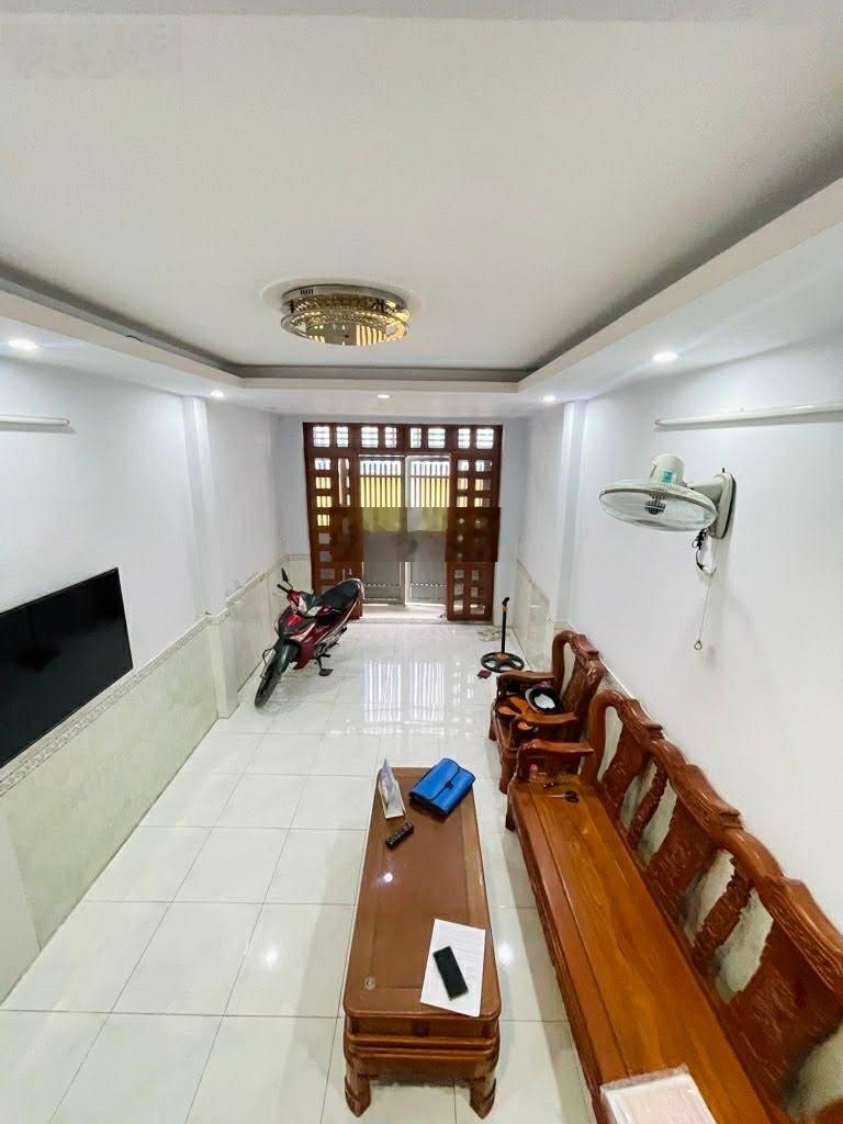 Hẻm 3m thông - gần chợ - 1p qua Emart sầm uất - sát khu dân trí - 50m2 - 3pn (có pn trệt)