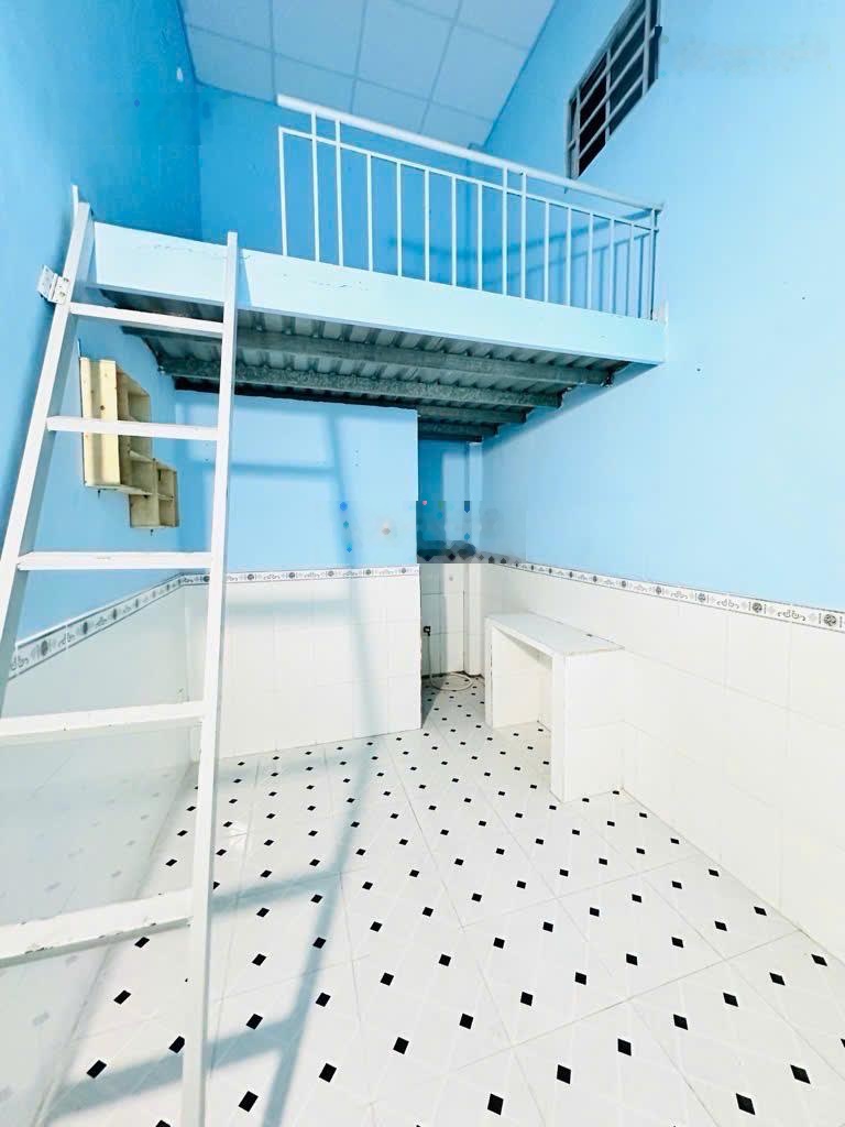 Chủ ngộp, bán gấp dãy trọ 130m2, 7 phòng, đường Tam Châu, chỉ hơn 5 tỷ