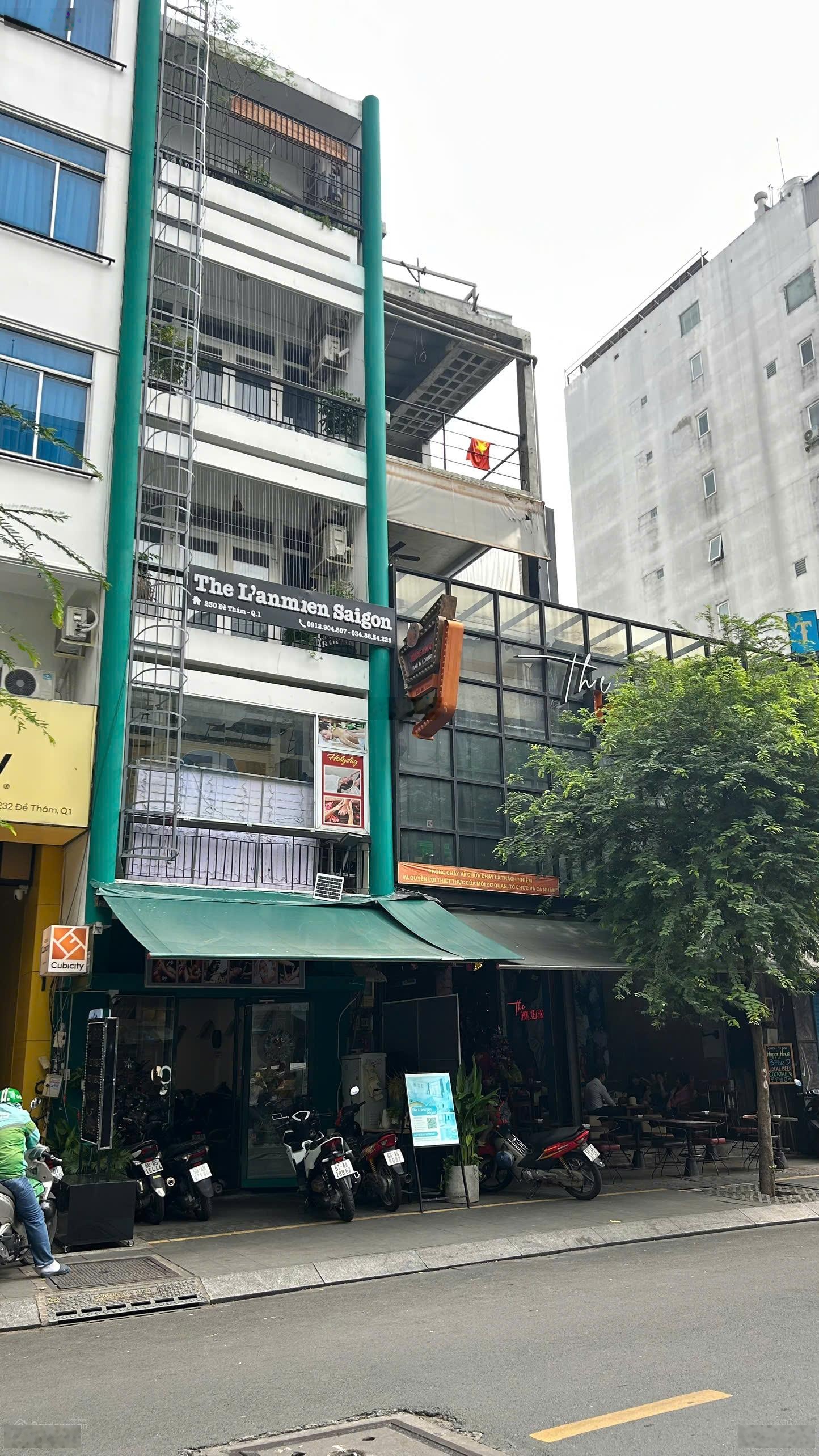 Bán nhà MT Đề Thám đoạn VIP ngay Phố Tây Bùi Viện và Công Viên 23/9: DT 91m2; 5 Tầng. HDDT 6000$