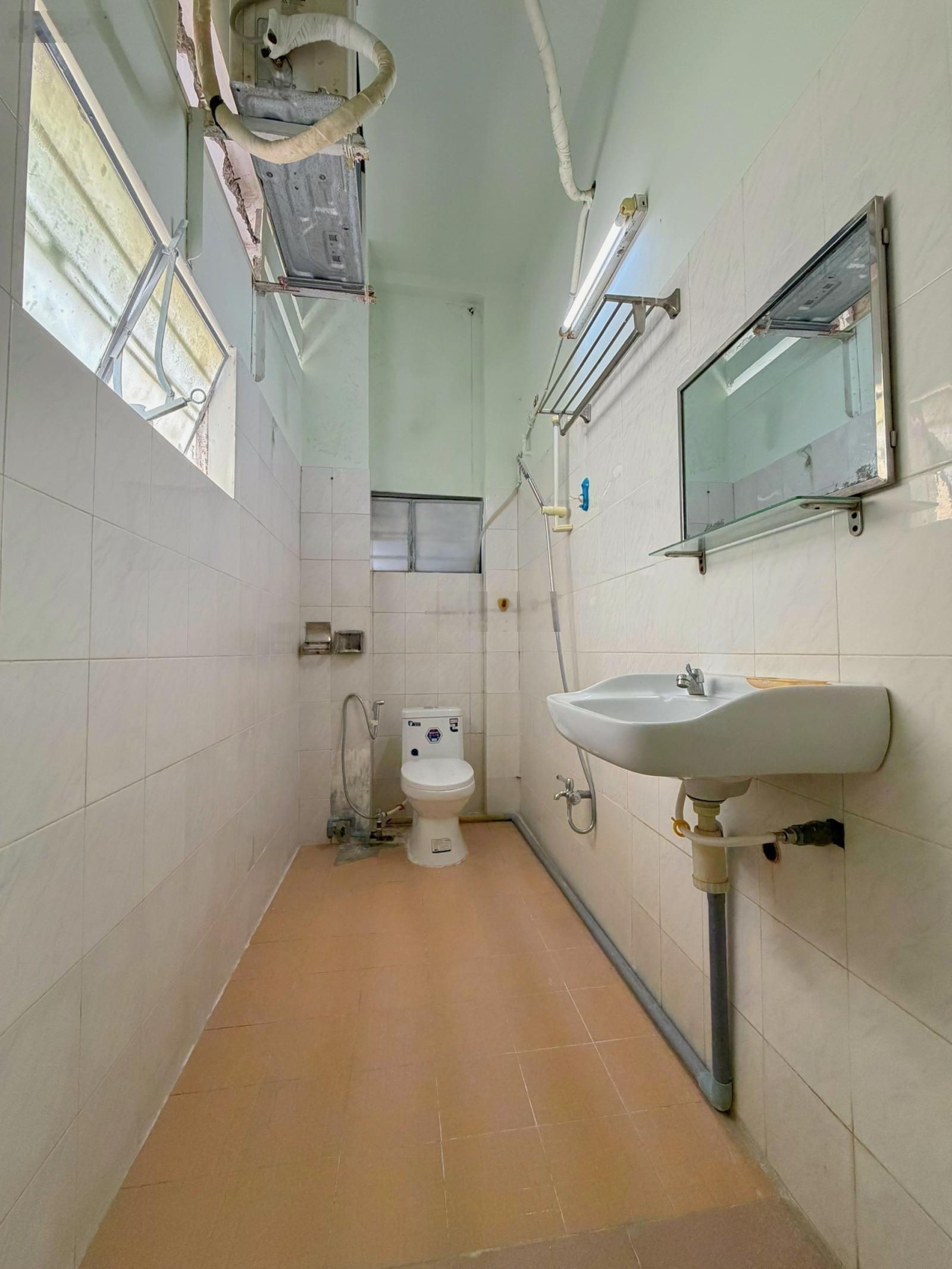 Bán nhà mặt tiền Hùng Vương Phường 7 - TP. Mỹ Tho