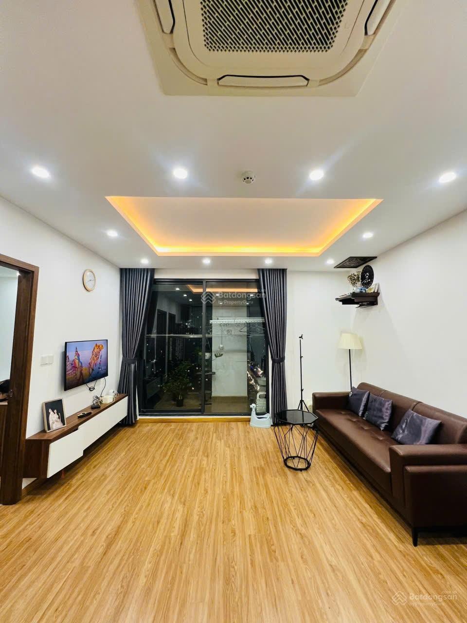 Cho thuê căn hộ 2PN, 2WC tại Tòa Tháp Thiên Niên Kỷ, 15 triệu, 75m2, săn quỹ 1-2n cơ bản full .