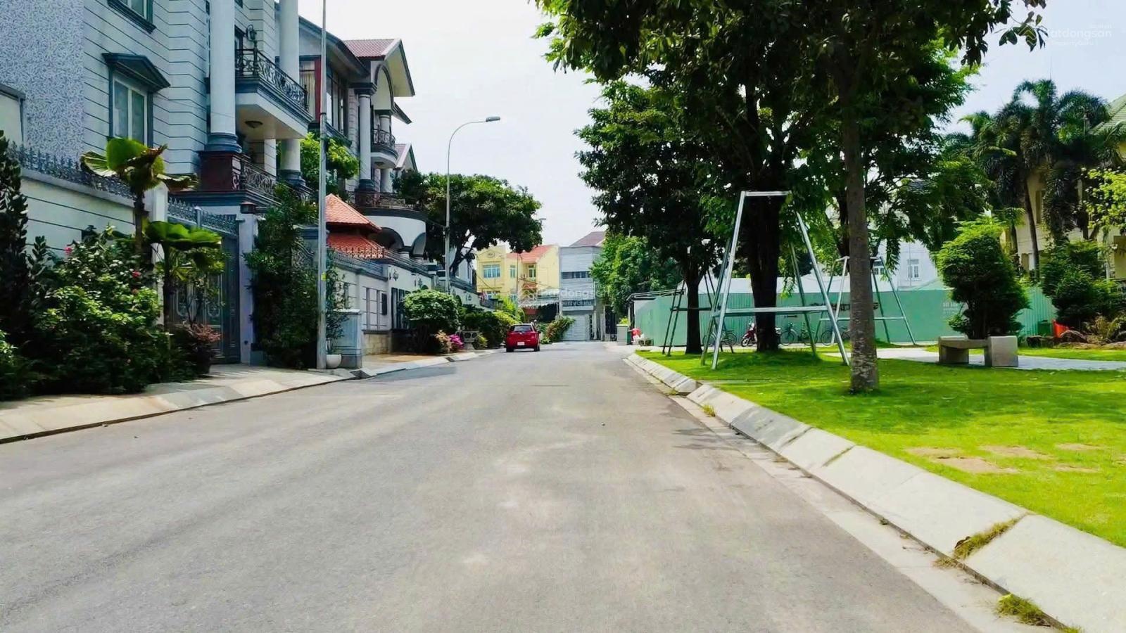 Chỉ ~270tr/m2! Mặt tiền Xuân Thủy - DT: 9x15m NH -CTXD: Hầm 7 tầng - HĐT: 200tr/th - Giá bán: 64 tỷ