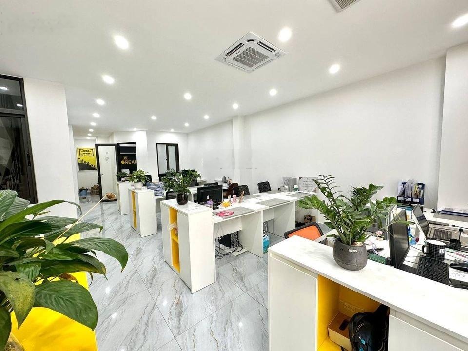 Cho thuê văn phòng vào làm ngay nguyễn xiển, thanh xuân diện tích sử dụng: 70m²