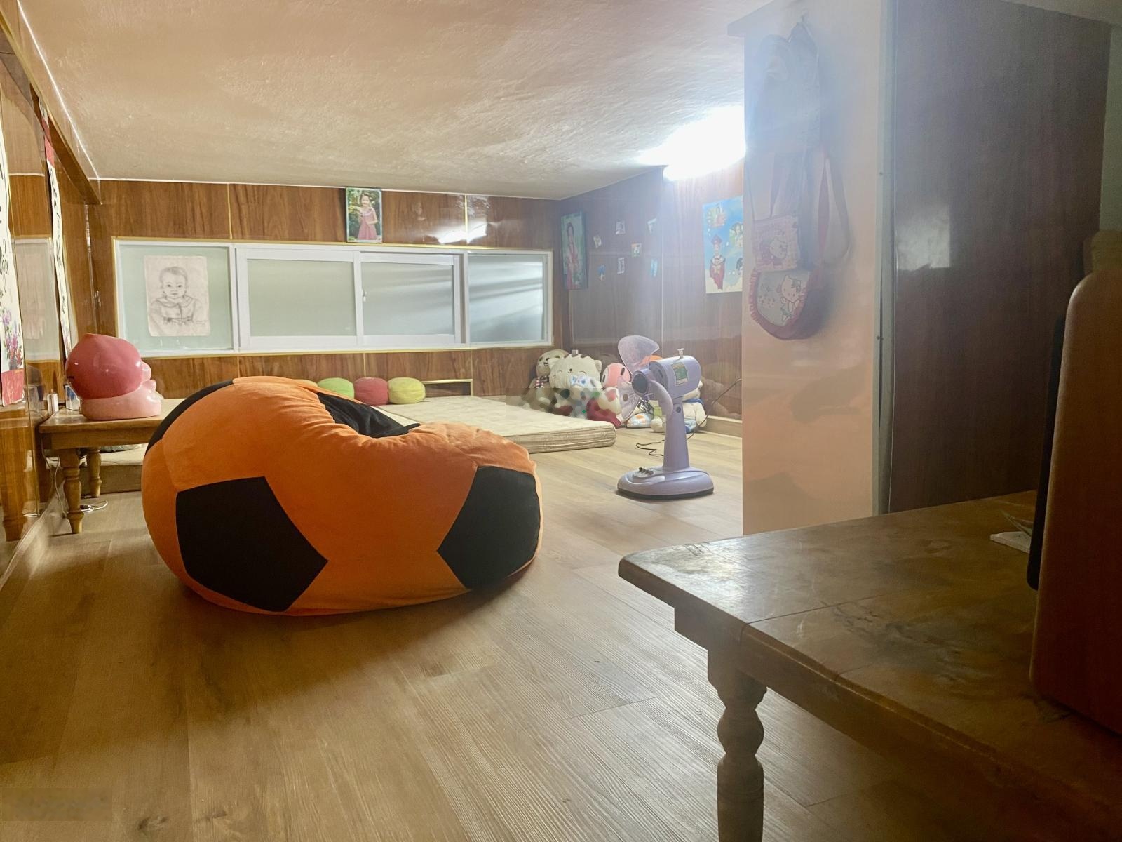 Giảm mạnh 800tr bán CHCC mặt tiền Đinh Tiên Hoàng, Q1 - 2PN, 3WC - sổ hồng đầy đủ - giá 6,2 tỷ (TL)