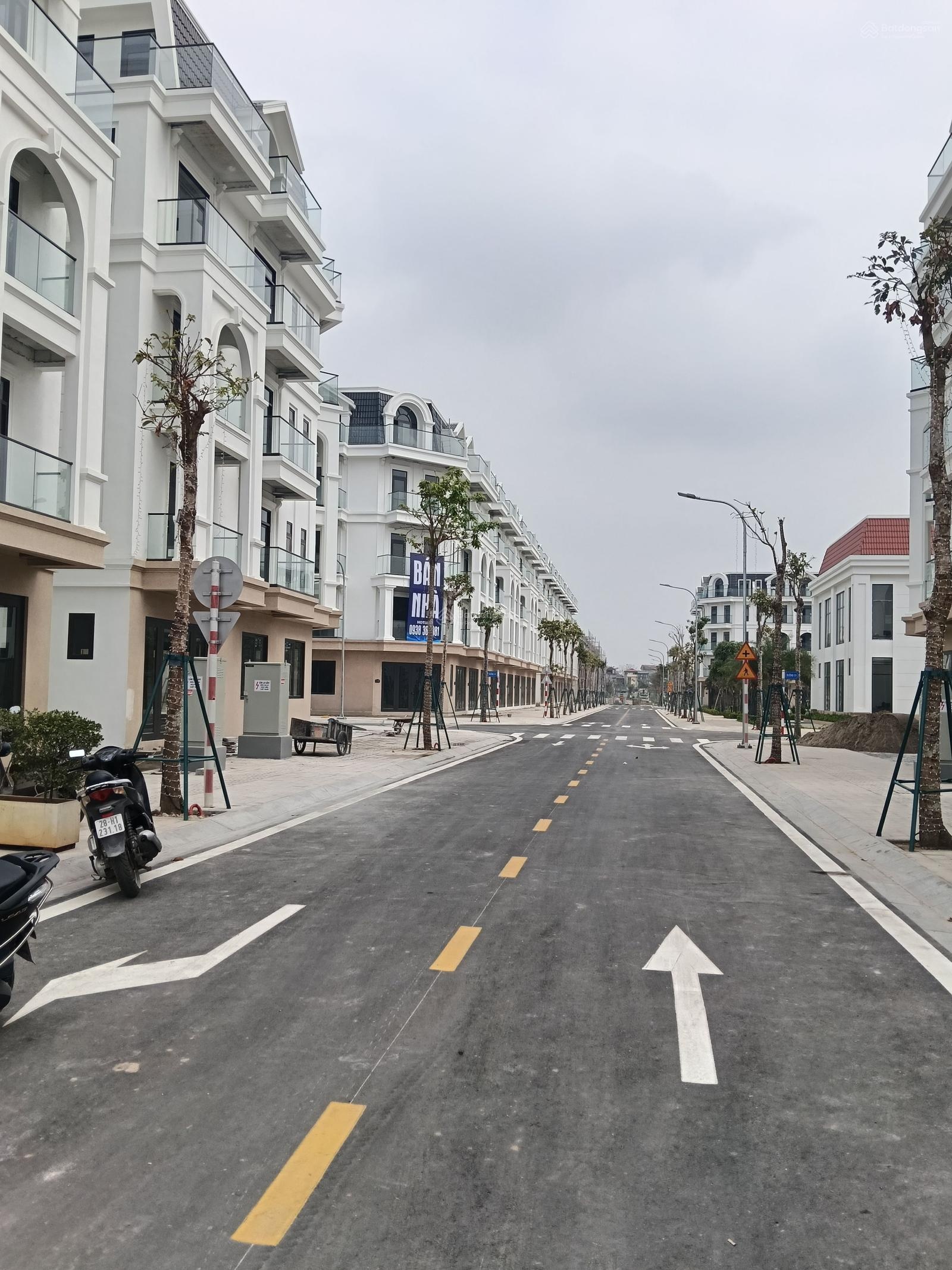 Bán 3 căn Ngoại giao 65m view công viên dự án Him Lam Thường tín GD3