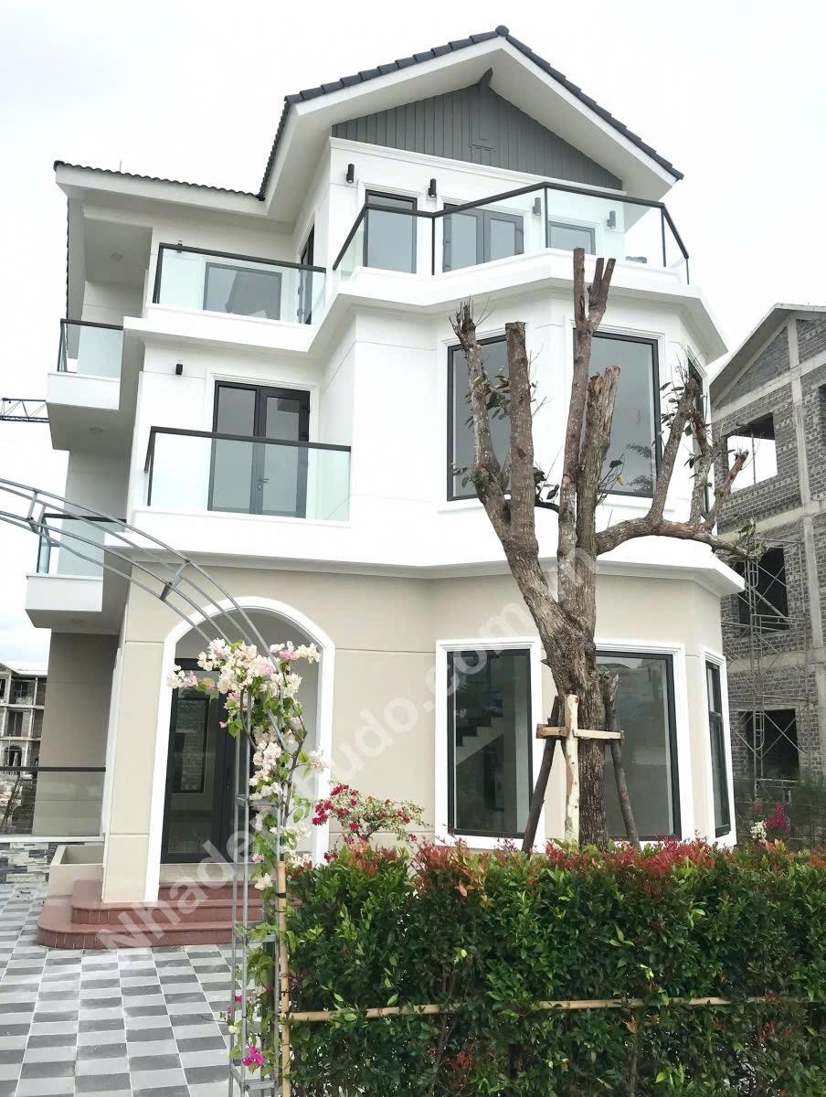 Chính chủ cần bán căn biệt thự liền kề, sở hữu lâu dài. Giấy tờ đầy đủ