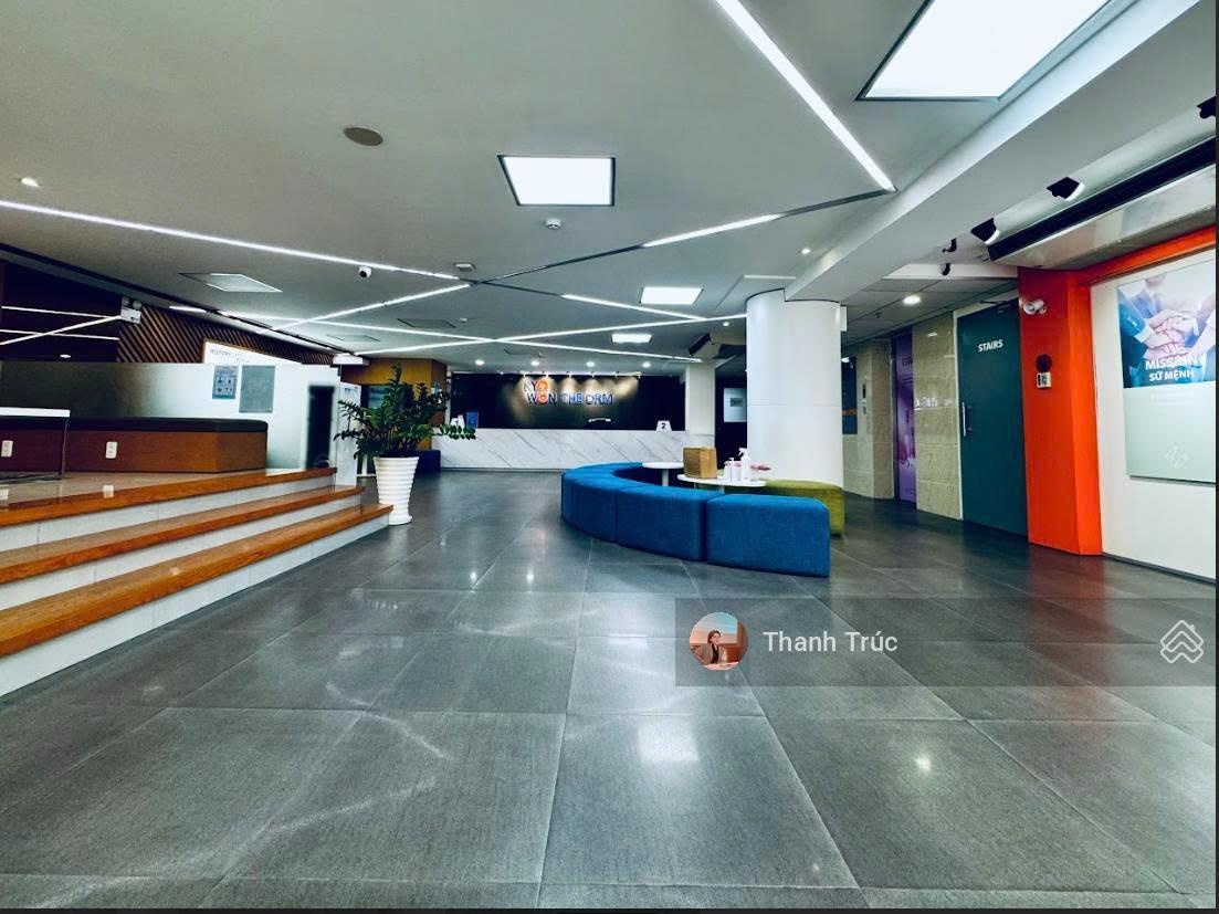 Cho thuê Tòa nhà mặt phố Góc 2 Mặt Tiền Đinh Tiên Hoàng - Huỳnh Khương Ninh Quận 1