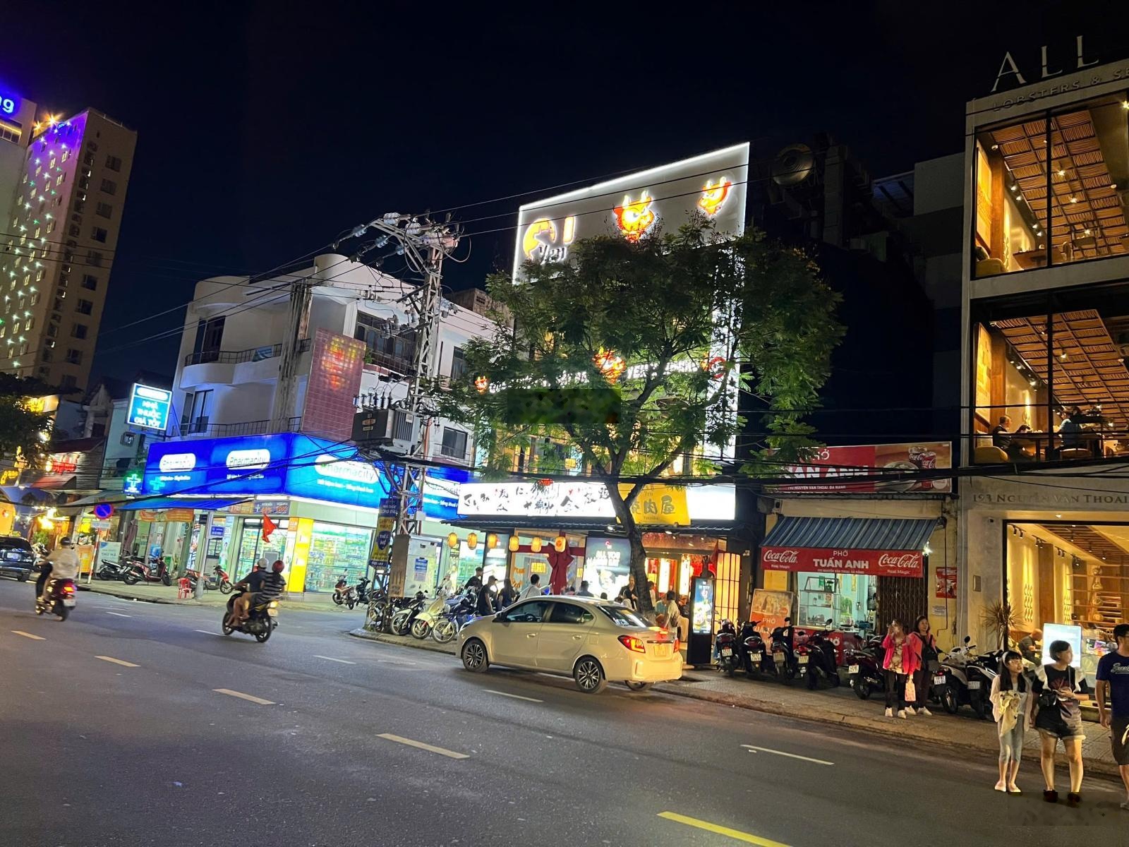 Bán nhà 3 Tầng Mặt Tiền Đường Nguyễn Văn Thoại, Biển Mỹ Khê Đà Nẵng