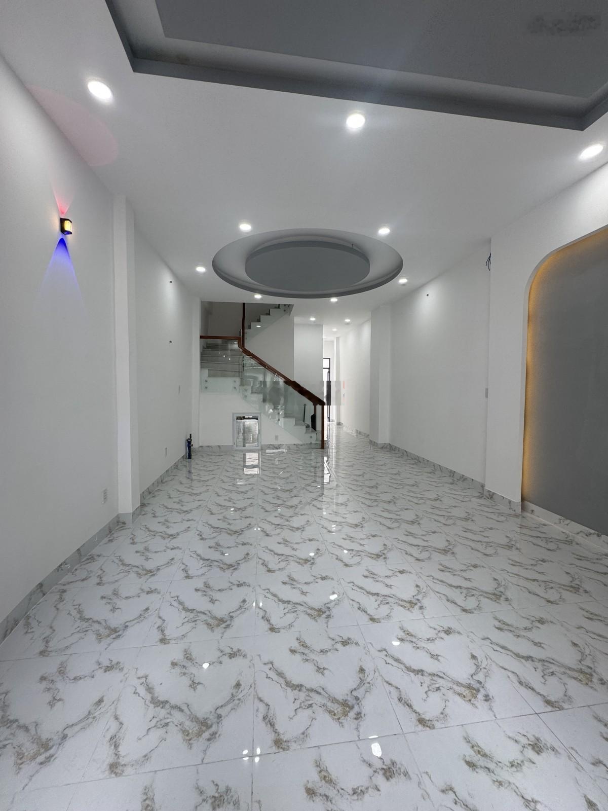 Nhà quận 6, hẻm xe hơi diện tích lớn hiếm bán