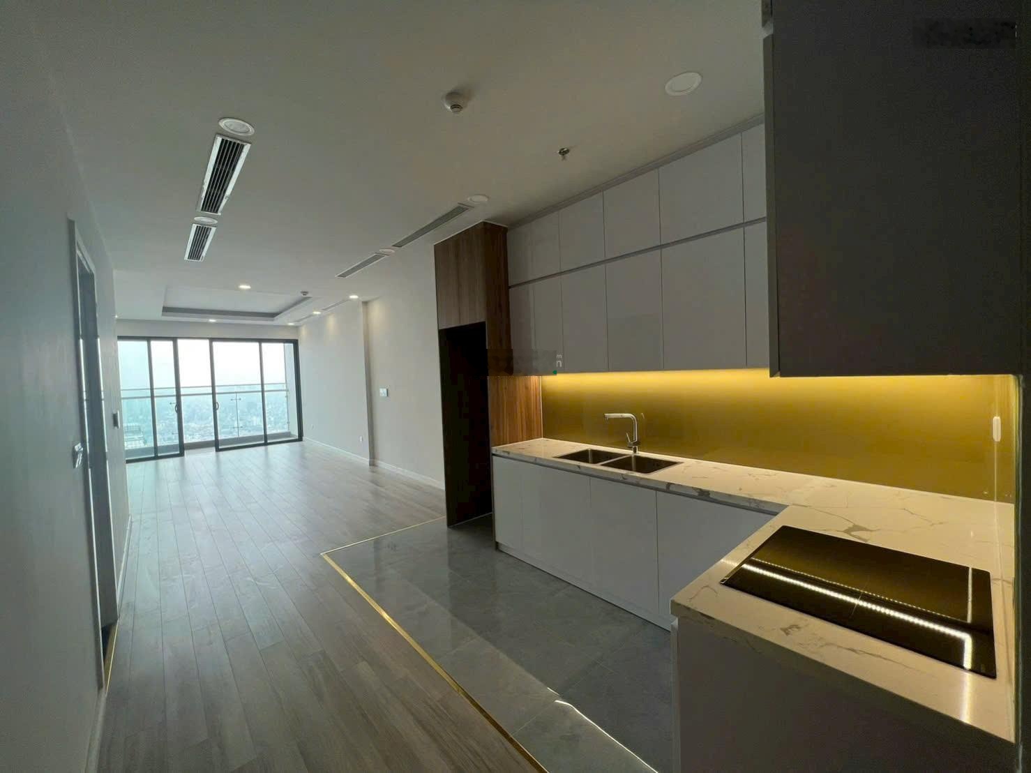 Tôi cần bán căn 4PN 162m2 tòa Green 93 Láng Hạ, sổ lâu dài, tầng 12, giá 22 tỷ. LH 0936242111