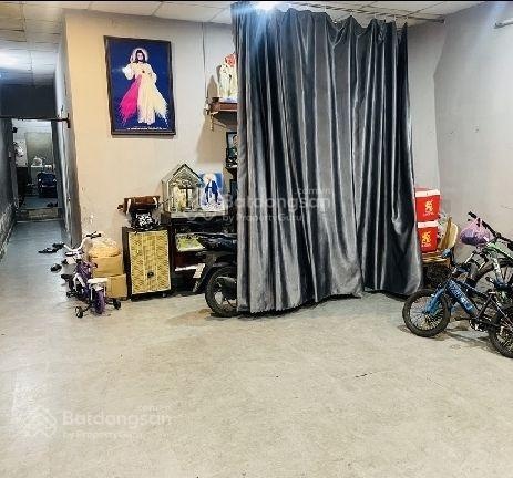 Bán nhà chợ Khiết Tâm - Bình Chiểu - Thủ Đức - 2 mặt tiền 2 tầng 150m2 - 10tỷ (thương lượng)