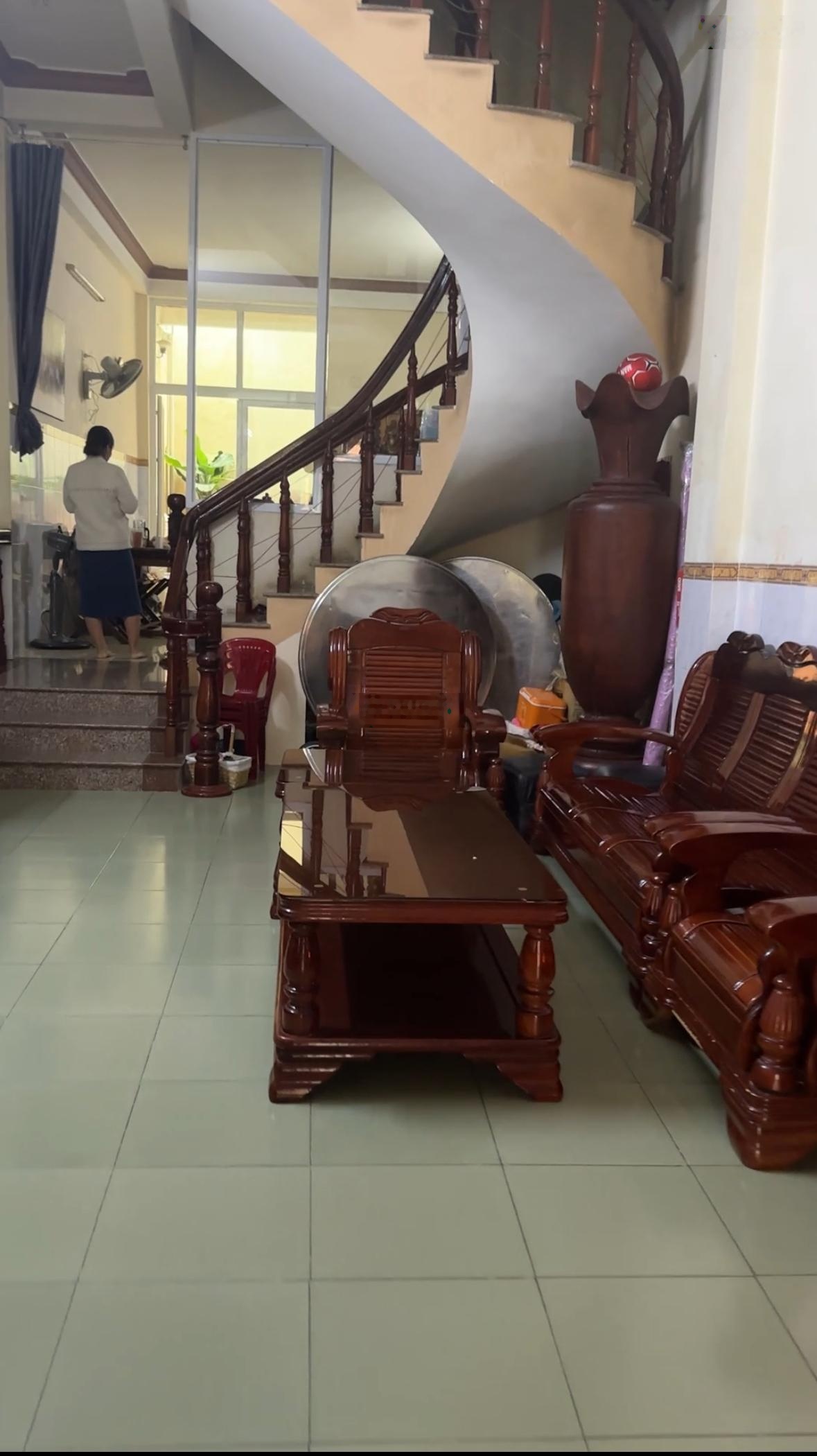 Bán nhà mặt tiền đường Diên Hồng - phường Lý Thường Kiệt