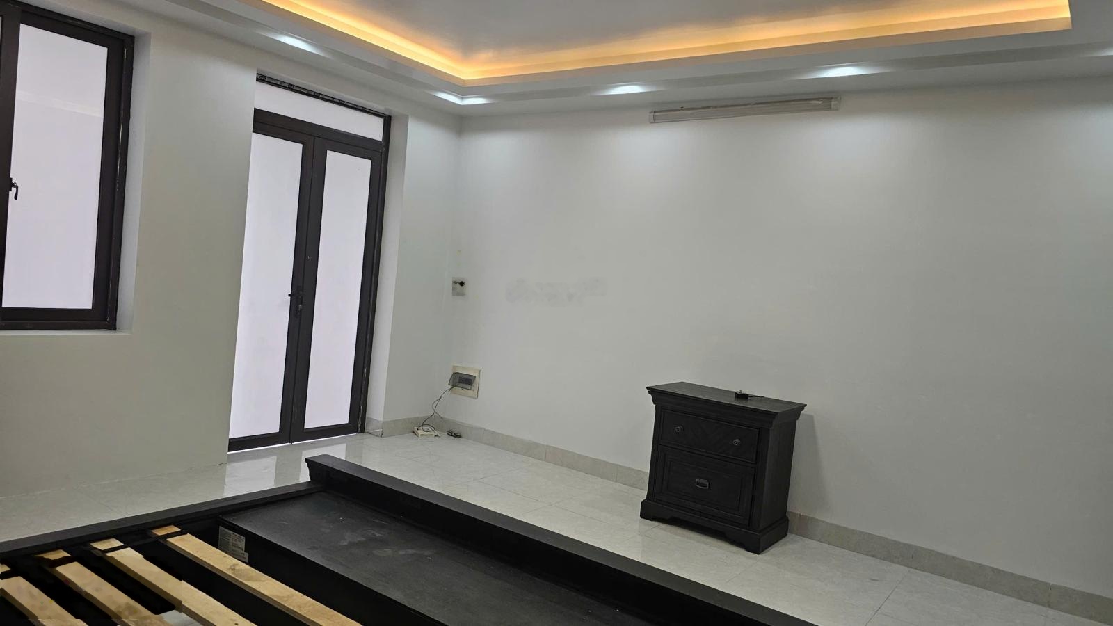 Cho thuê nhà khu vực thượng lý - gần vinhomes imperia - hải phòng