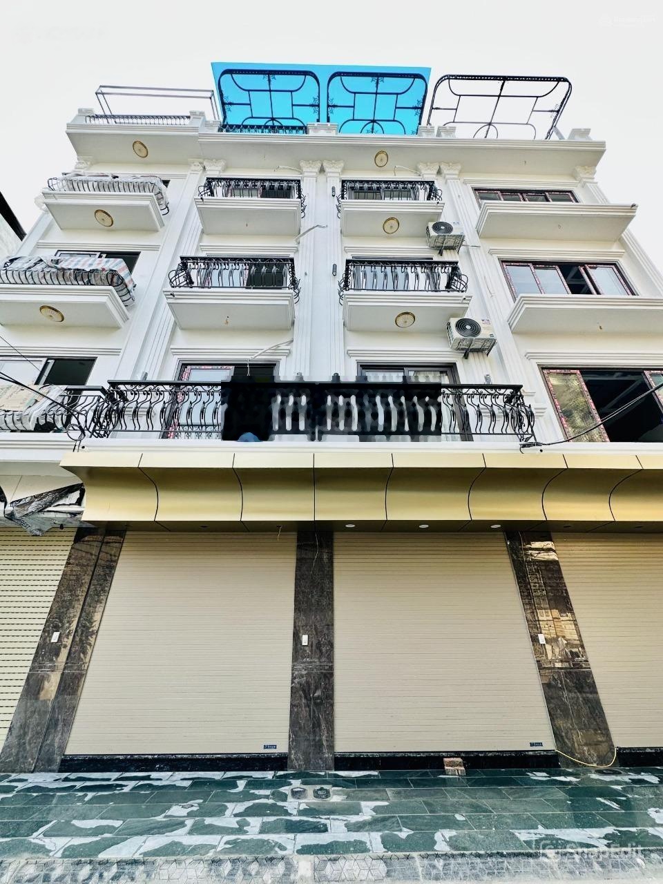 Chính chủ bán toà nhà xây mới gần Hồ Đền Lừ. 90m2 - 6T thang máy, đường vỉa hè 3 ôtô tránh - 25.8tỷ