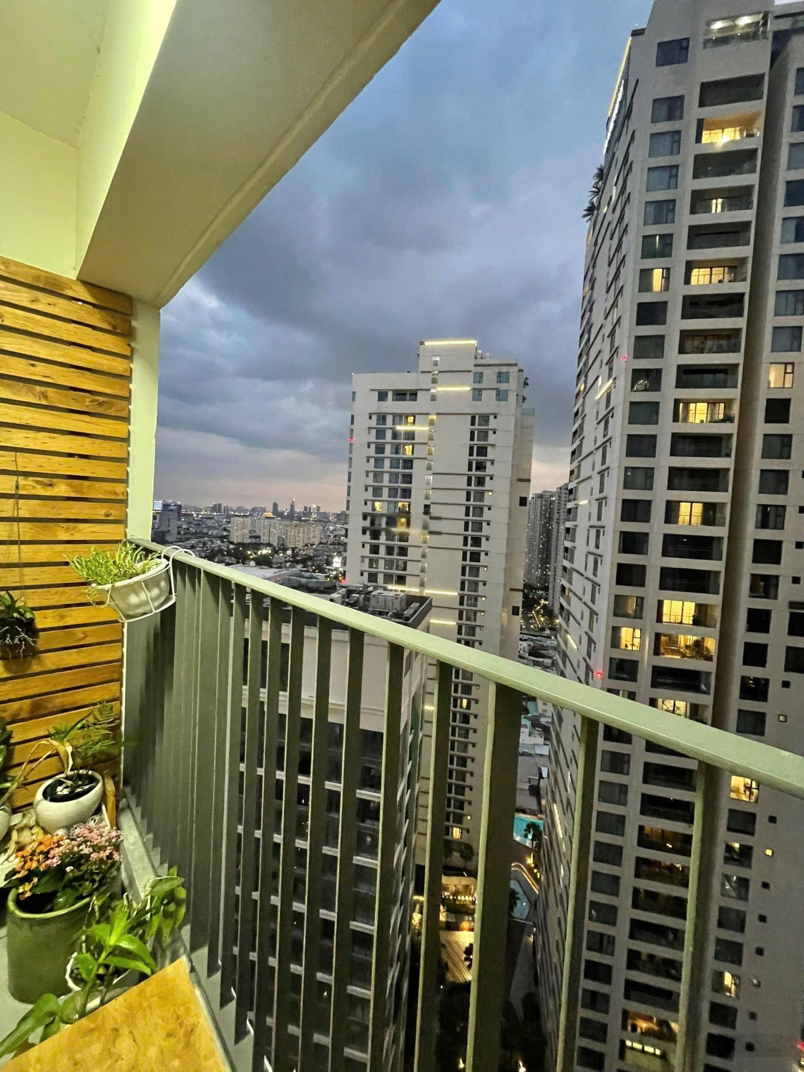 Bán căn hộ cao cấp Masteri An phú, Thảo điền 1pn, lầu cao 2x