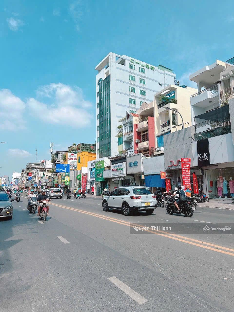 Bán nhà Quận Phú Nhuận, ngay cổng trường học Phan Đình Phùng, hẻm xe hơi tới nhà